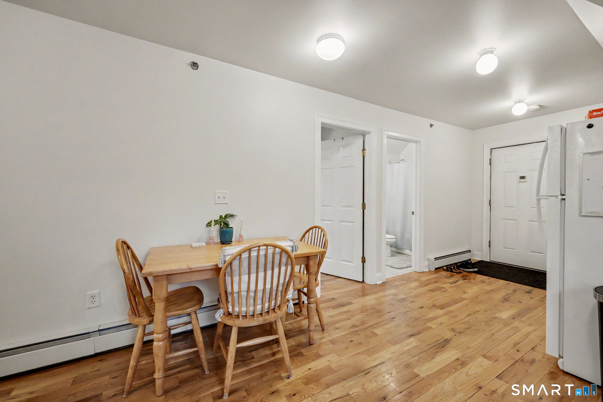 863-865 Brewster Street photo 33