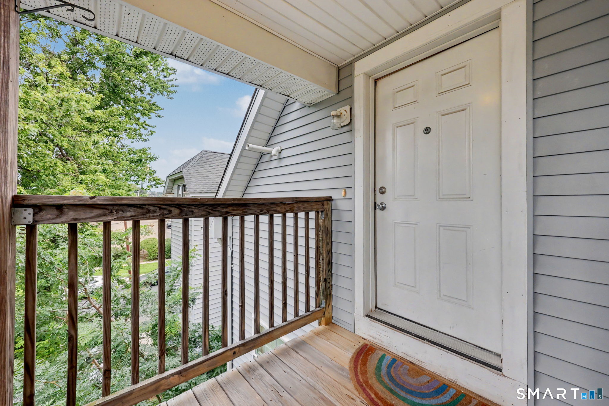863-865 Brewster Street photo 35