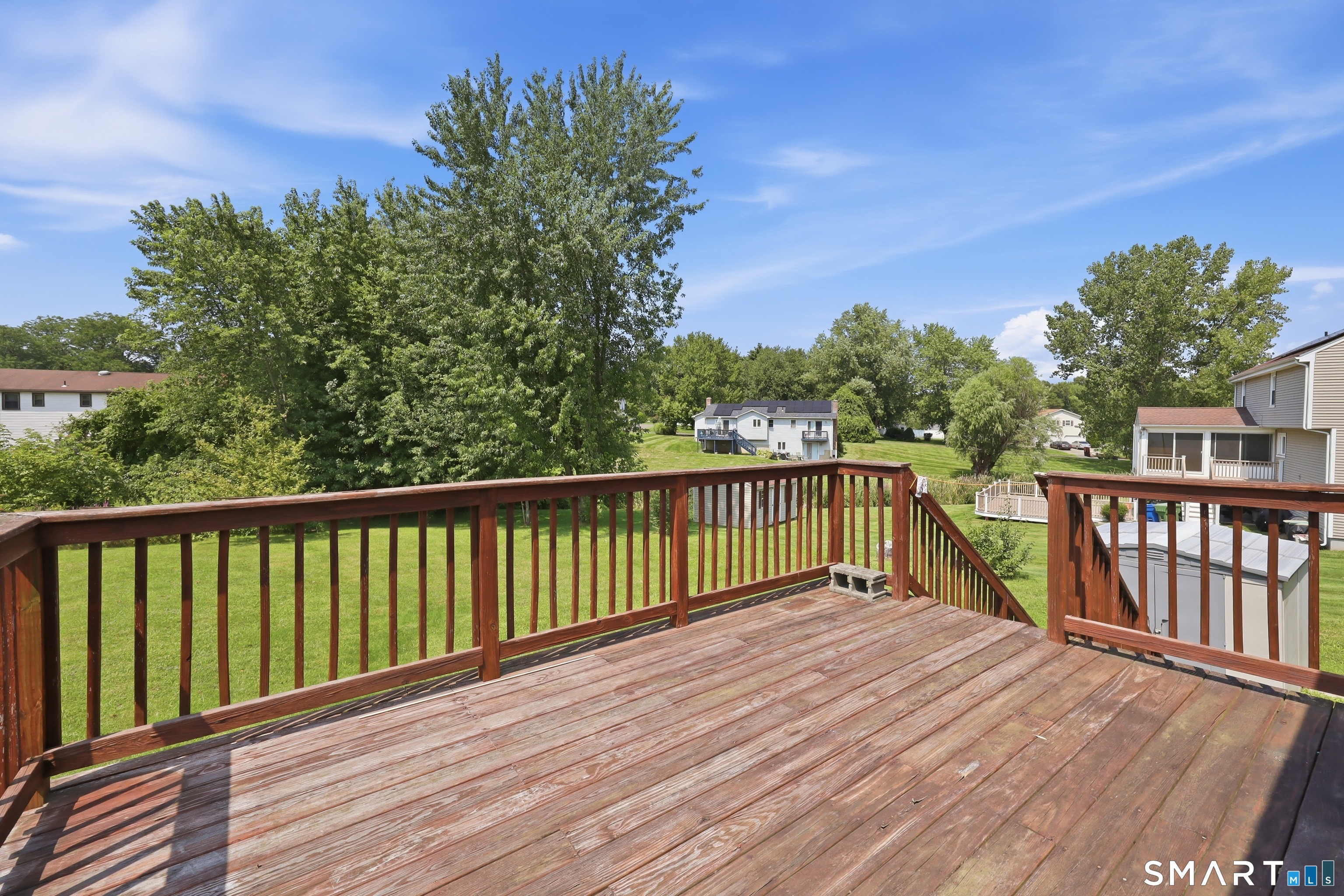 145 Sunnyfield Drive photo 26