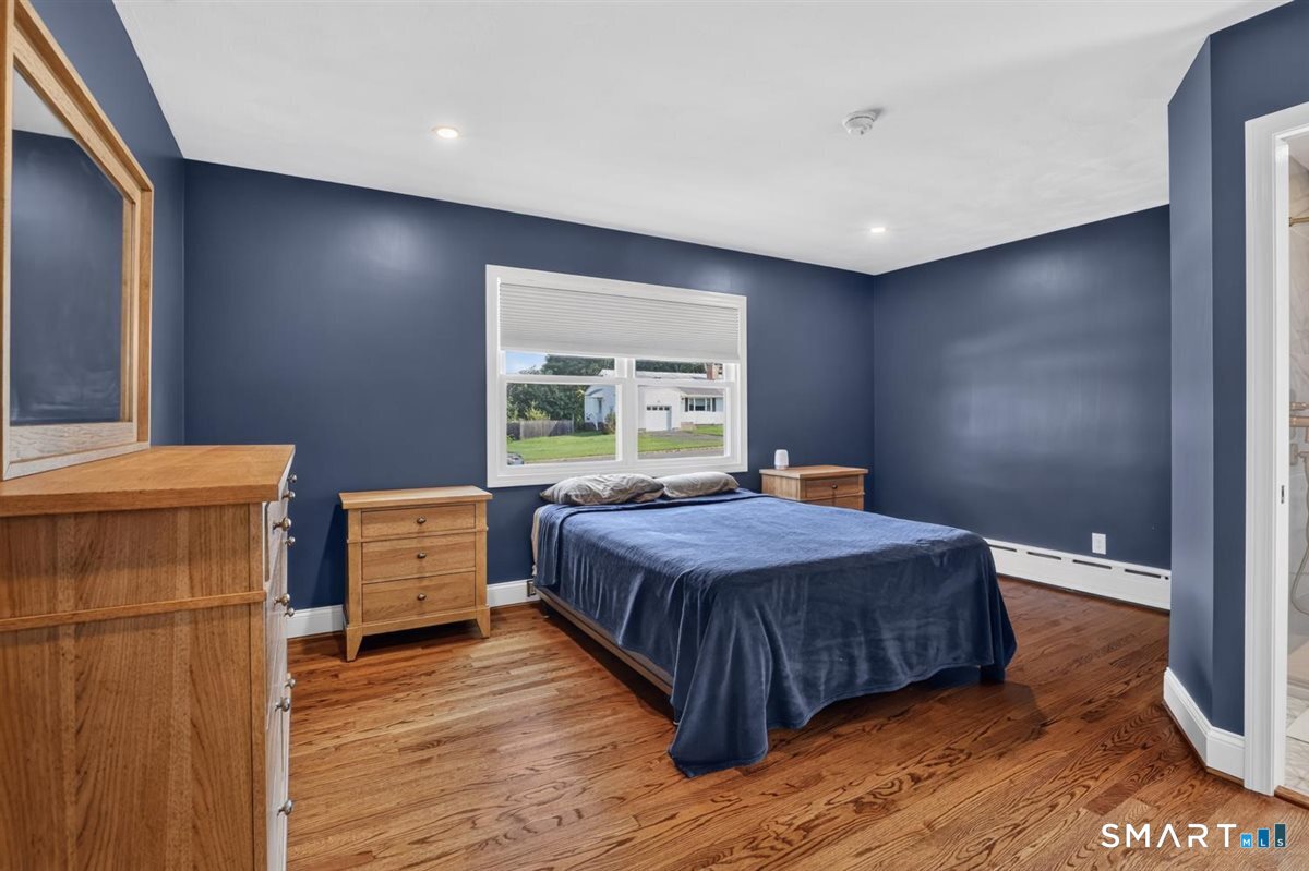 366 Hackmatack Street photo 17