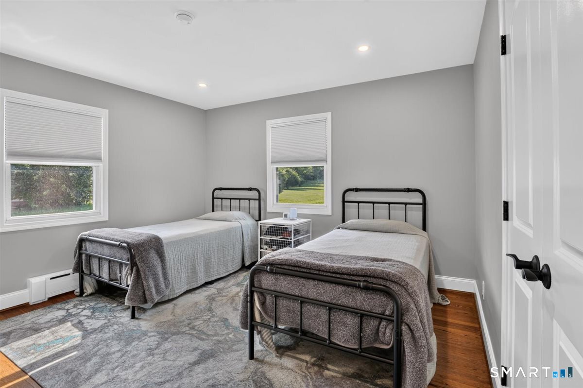 366 Hackmatack Street photo 25