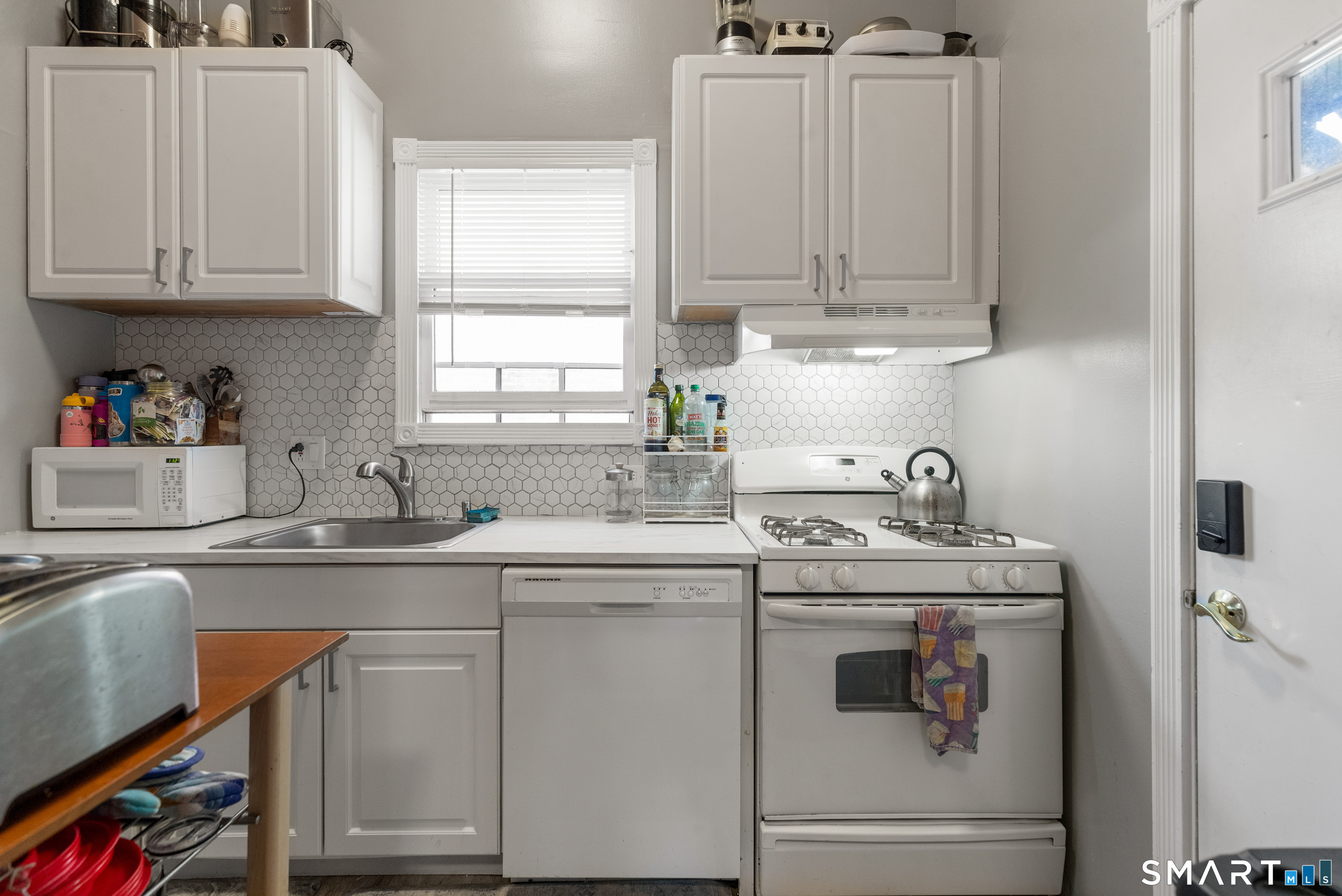 341 Saint John Street photo 15