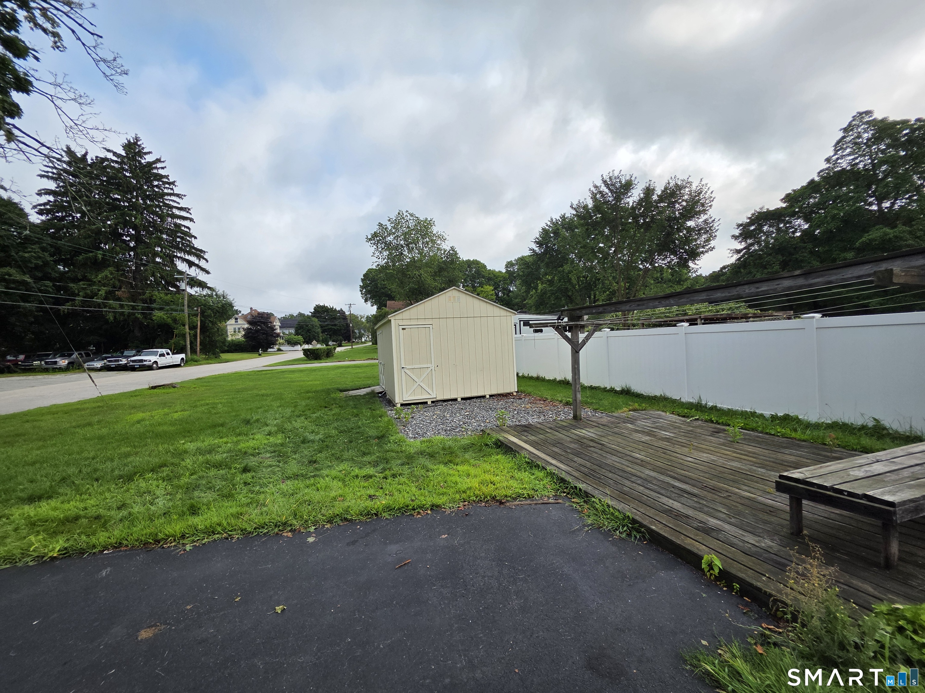 28 Daggett Street photo 16