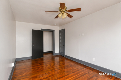 2341 Barnum Avenue Unit #A photo 5