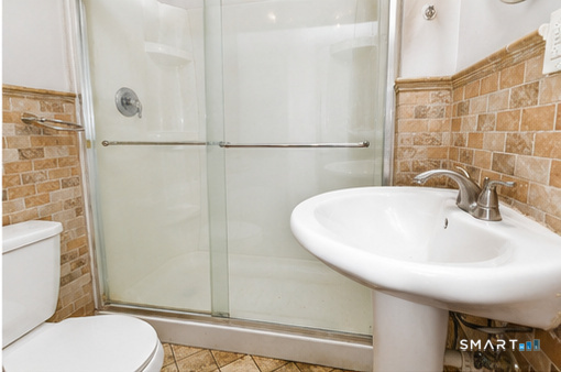 2341 Barnum Avenue Unit #A photo 9