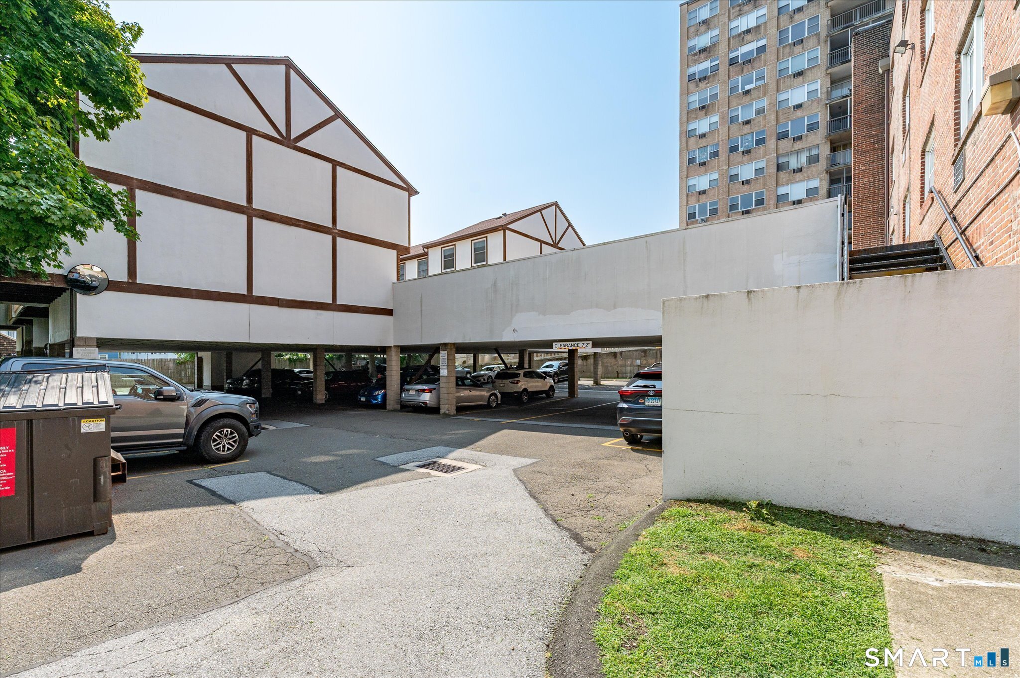 77 Glenbrook Road Unit #407 photo 23
