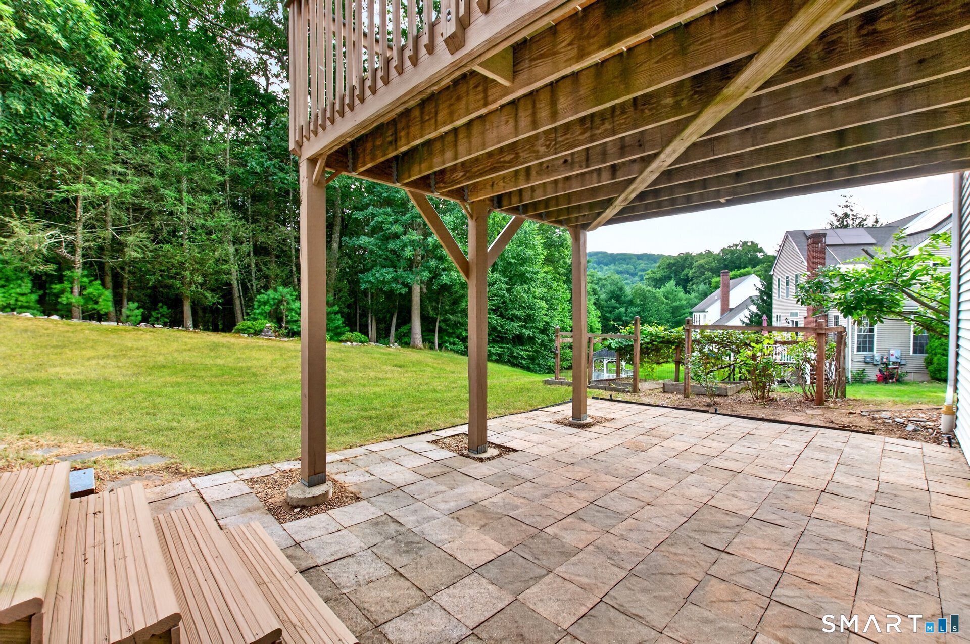 25 Fenwick Drive photo 27