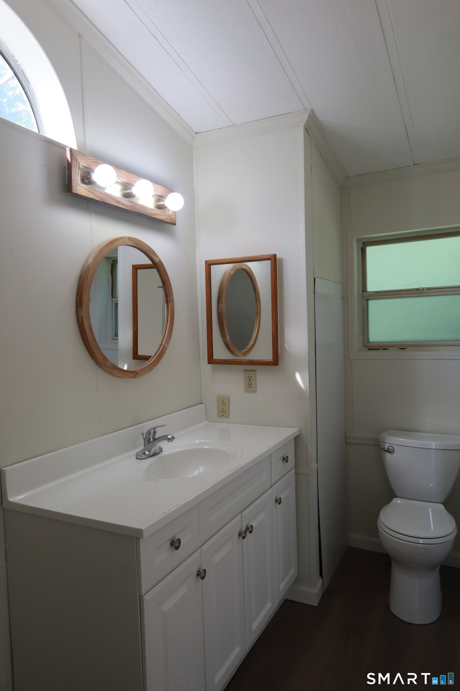 126 Williams Road photo 22