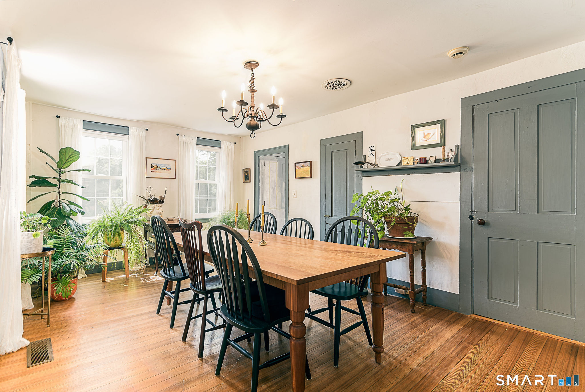 136 Hartford Road photo 10