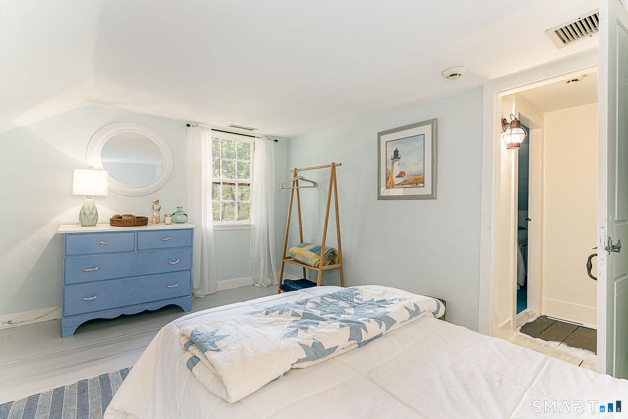 136 Hartford Road photo 20