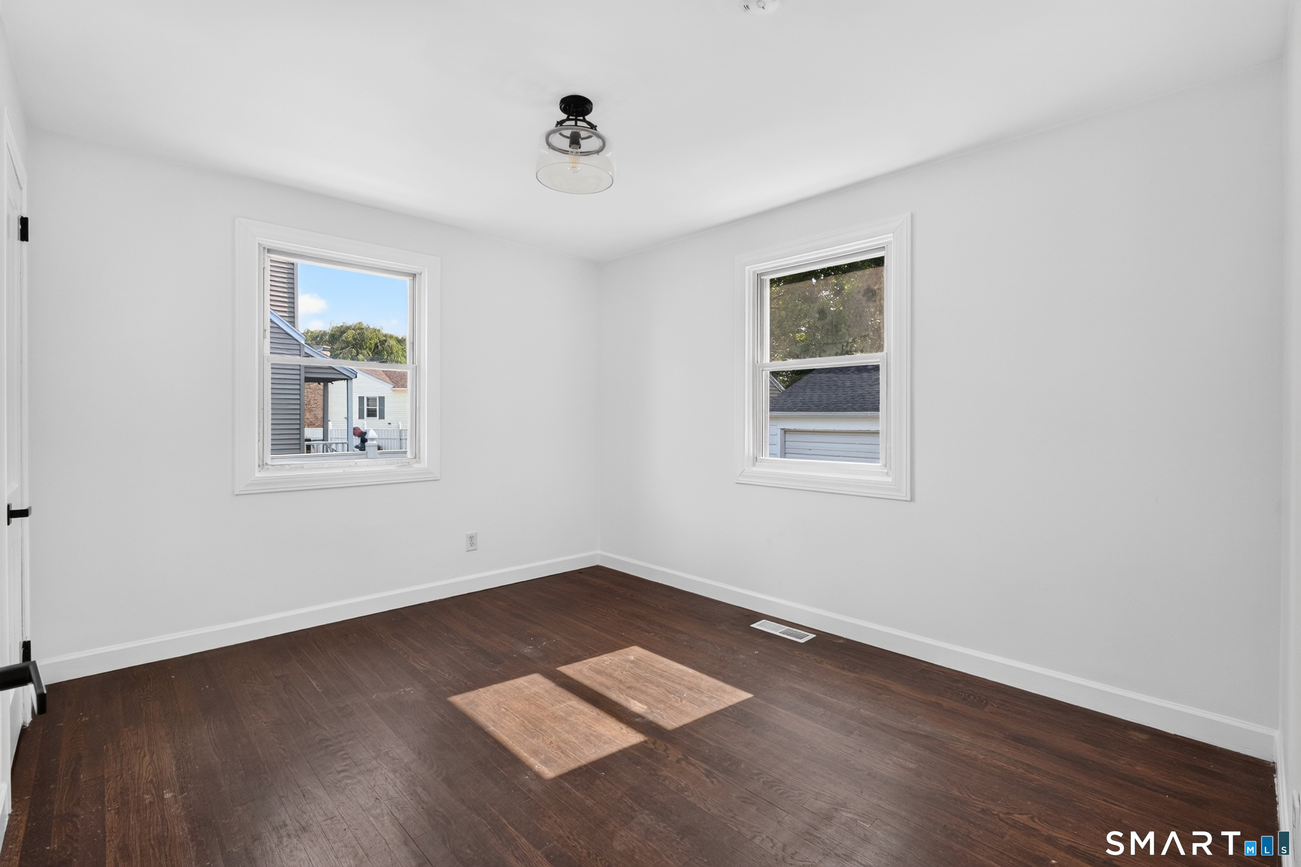 11 Stratfield Place photo 18