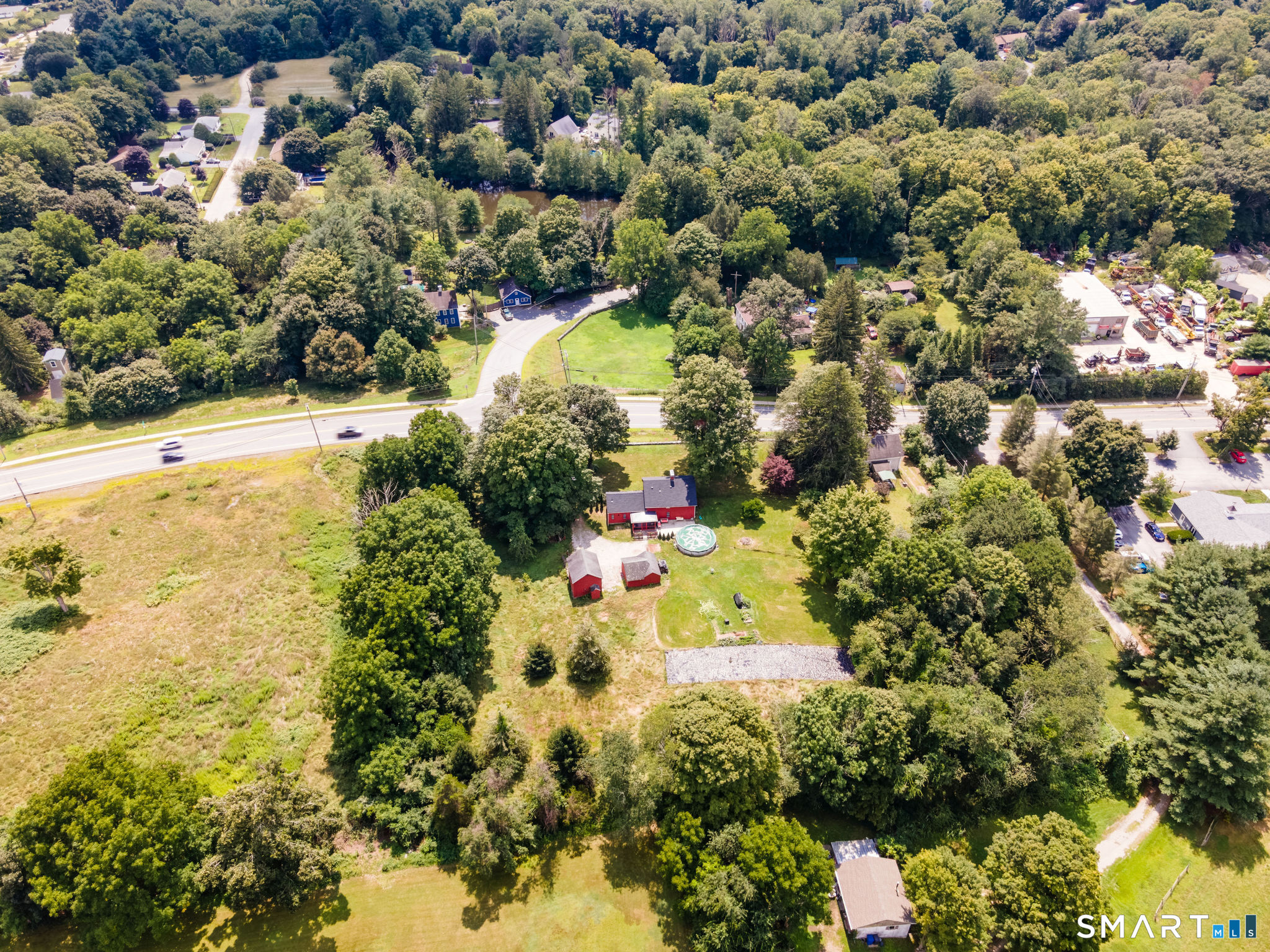 136 Hartford Road photo 38