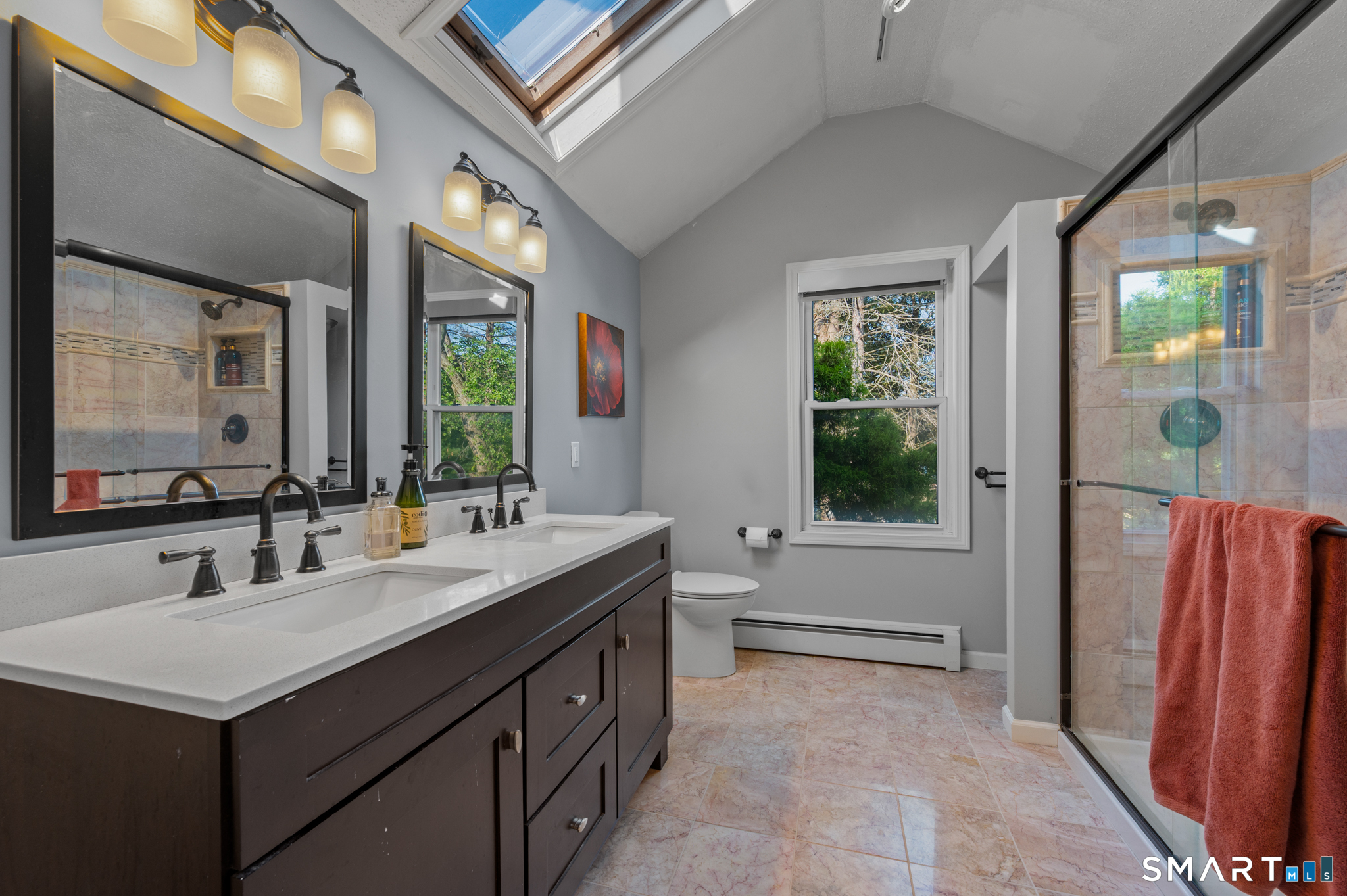 12 Highland Avenue photo 16