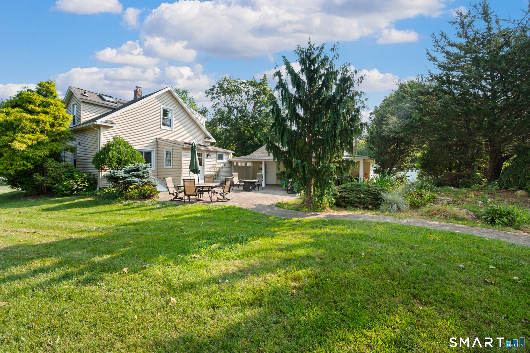 12 Highland Avenue photo 27