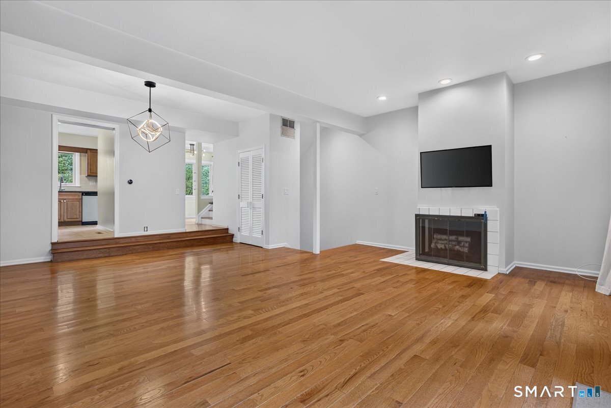 360 Fountain Street Unit #9 photo 6