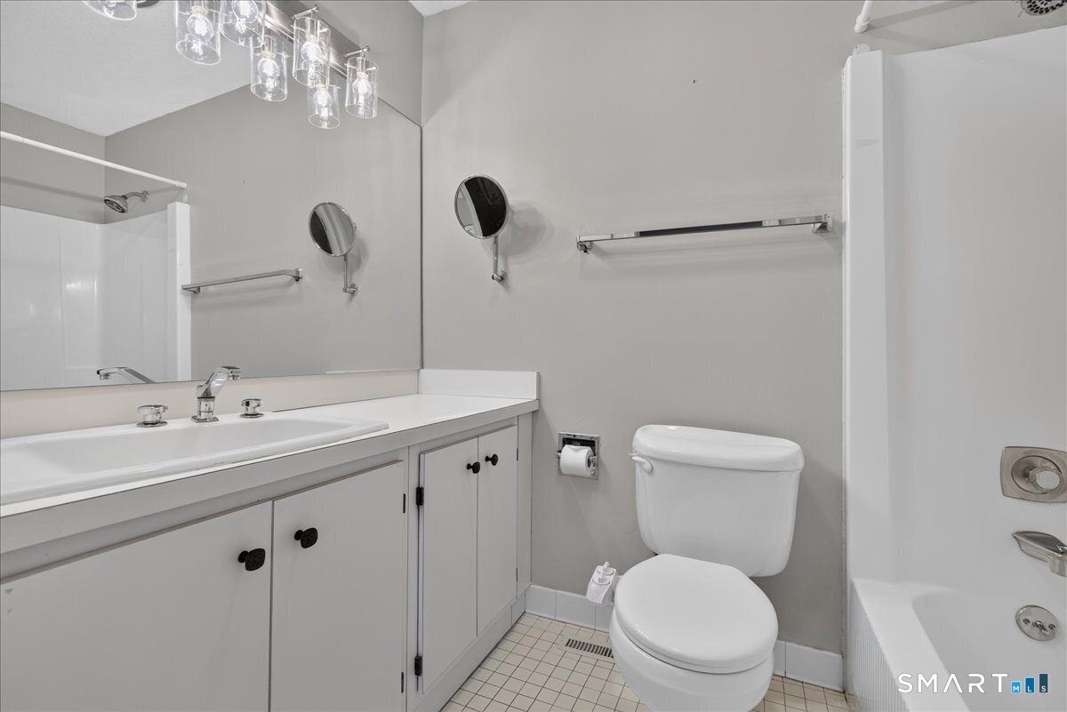360 Fountain Street Unit #9 photo 17