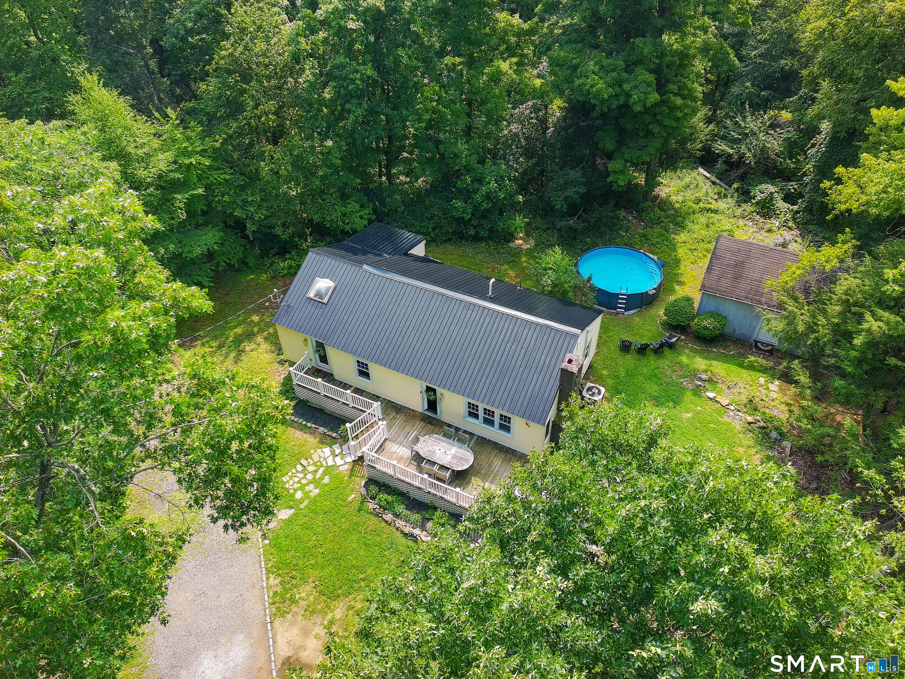 47 Parmalee Hill Road photo 3