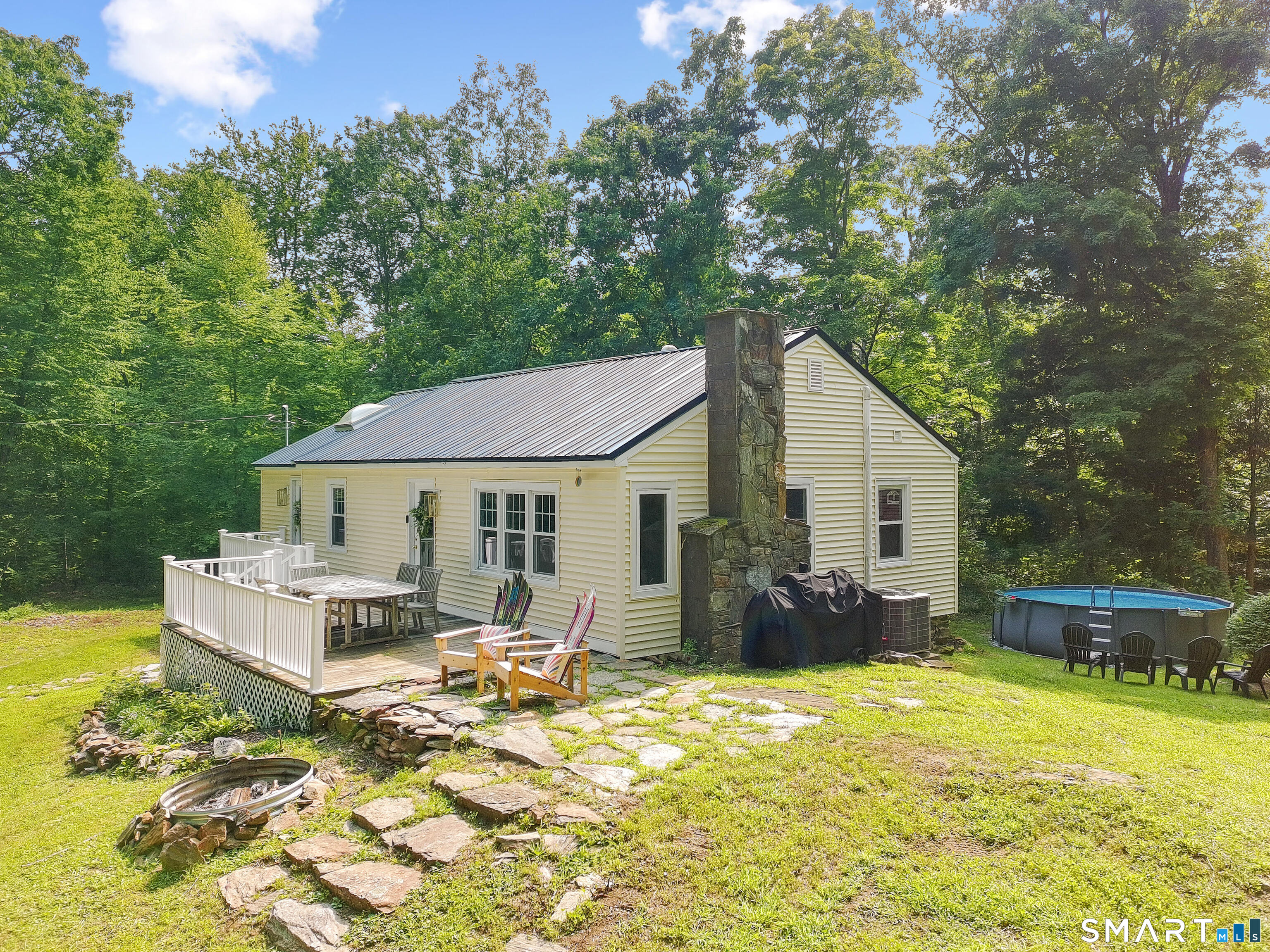 47 Parmalee Hill Road photo 2