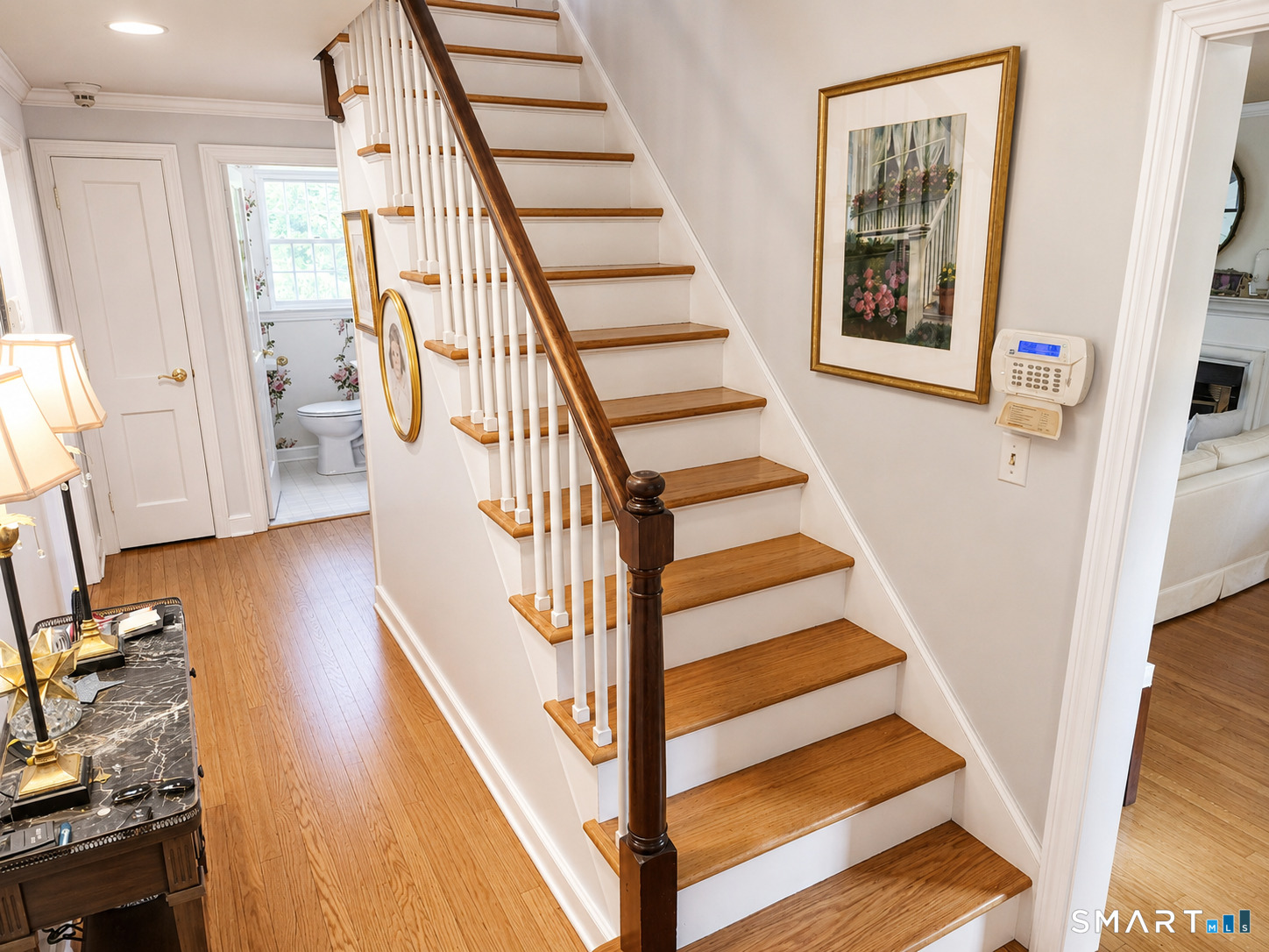 68 Farmingdale Road photo 15