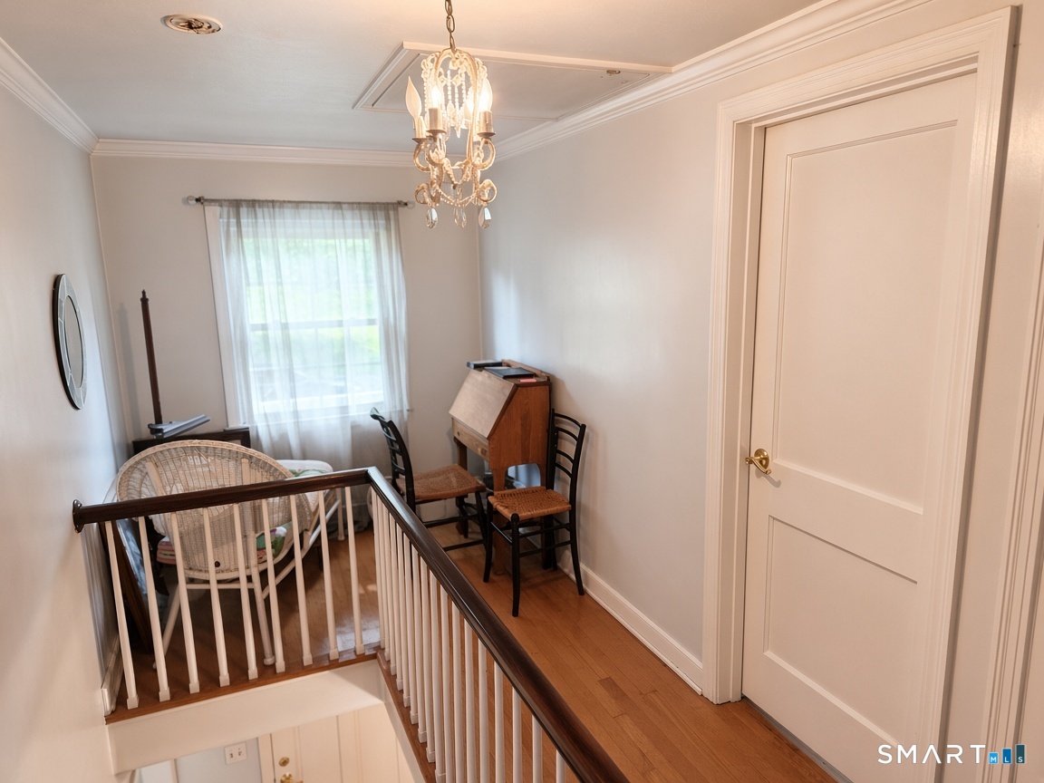 68 Farmingdale Road photo 21