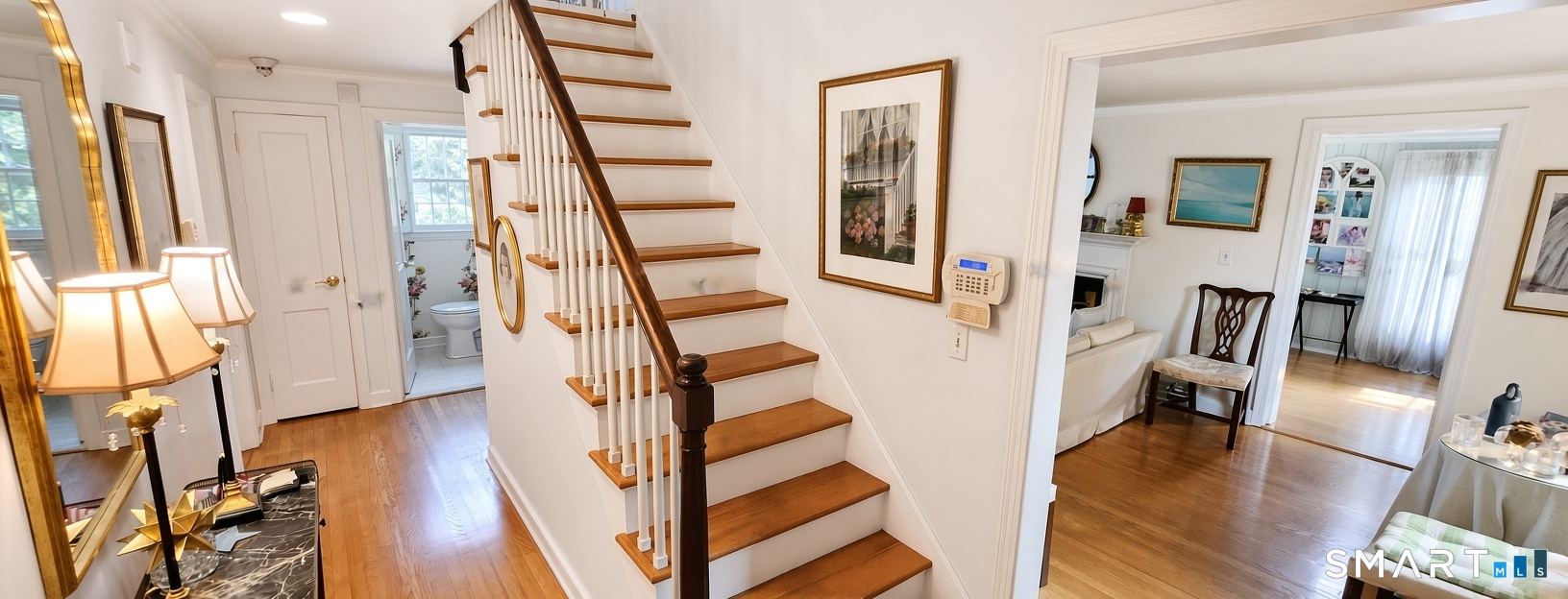 68 Farmingdale Road photo 4