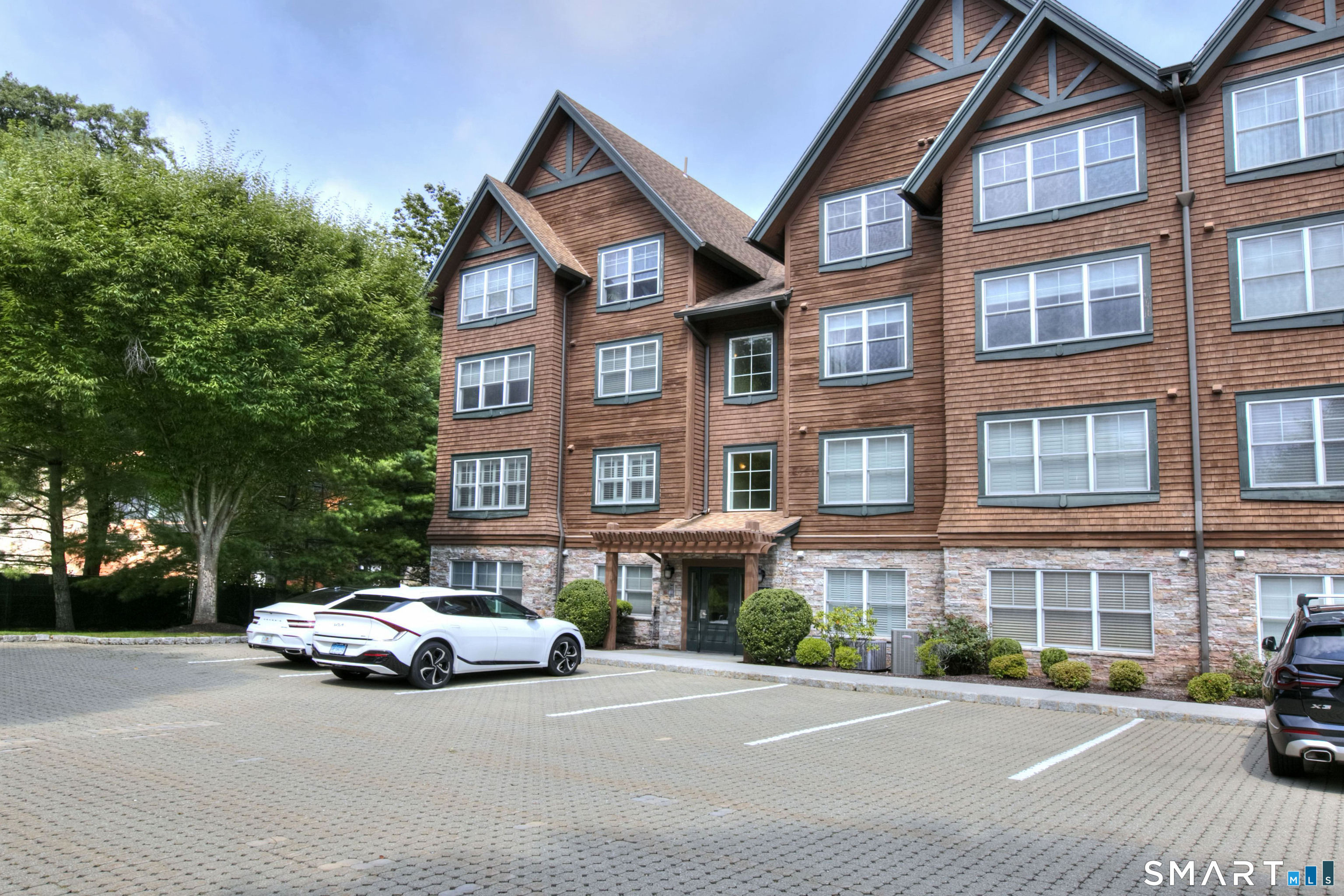 16 Hayestown Road Unit #D201 photo 30