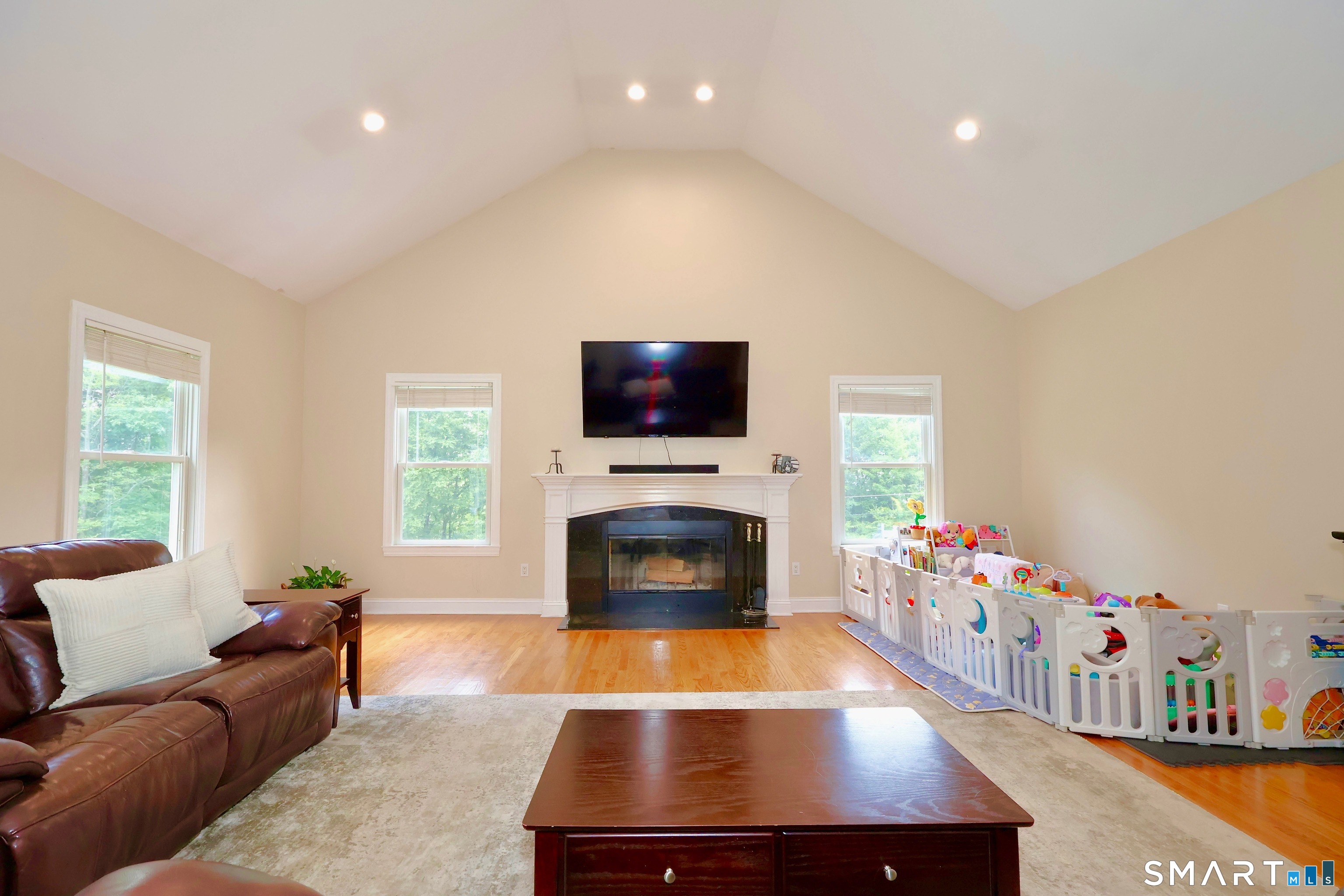 169 Indian Trail Road photo 13