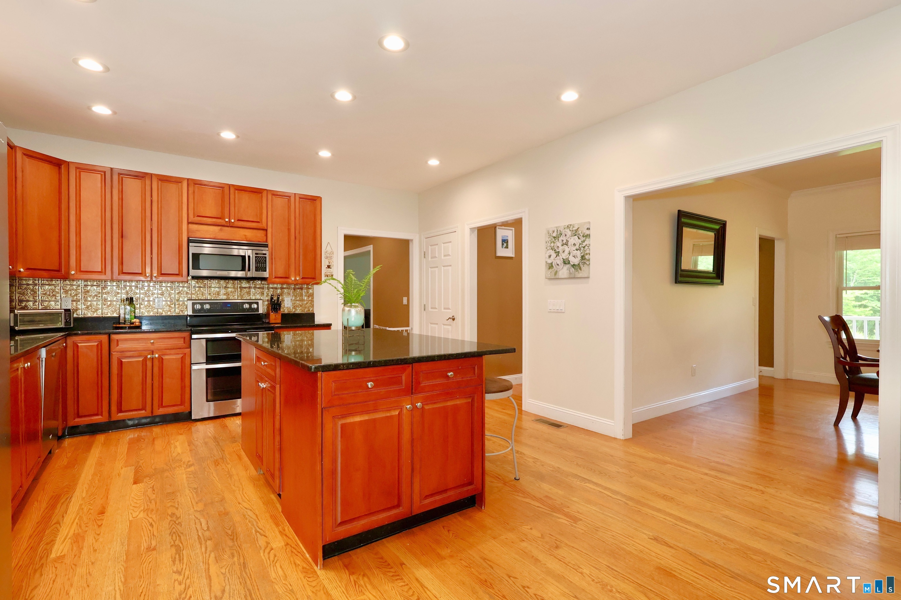 169 Indian Trail Road photo 10