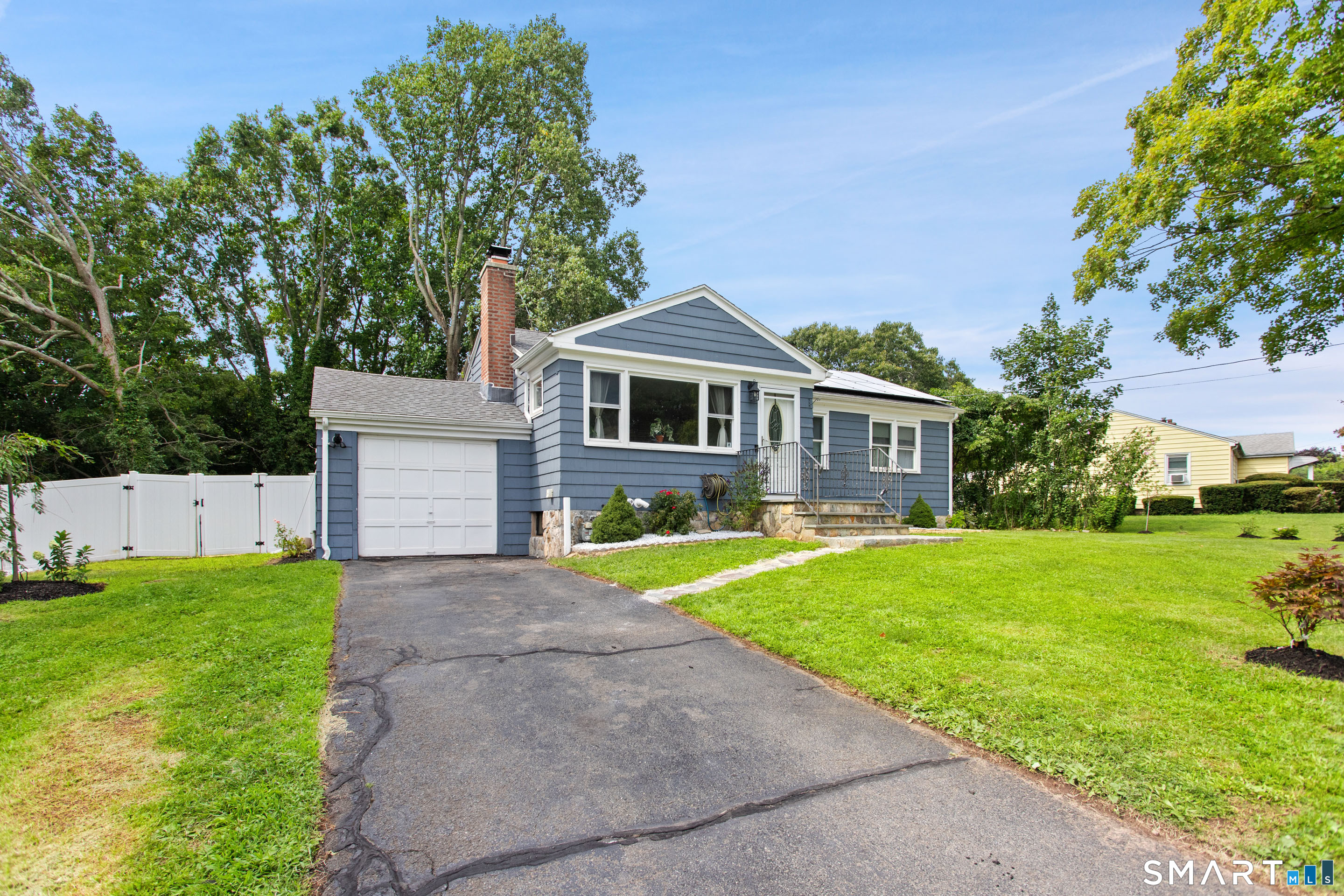 14 Alpine Drive photo 35