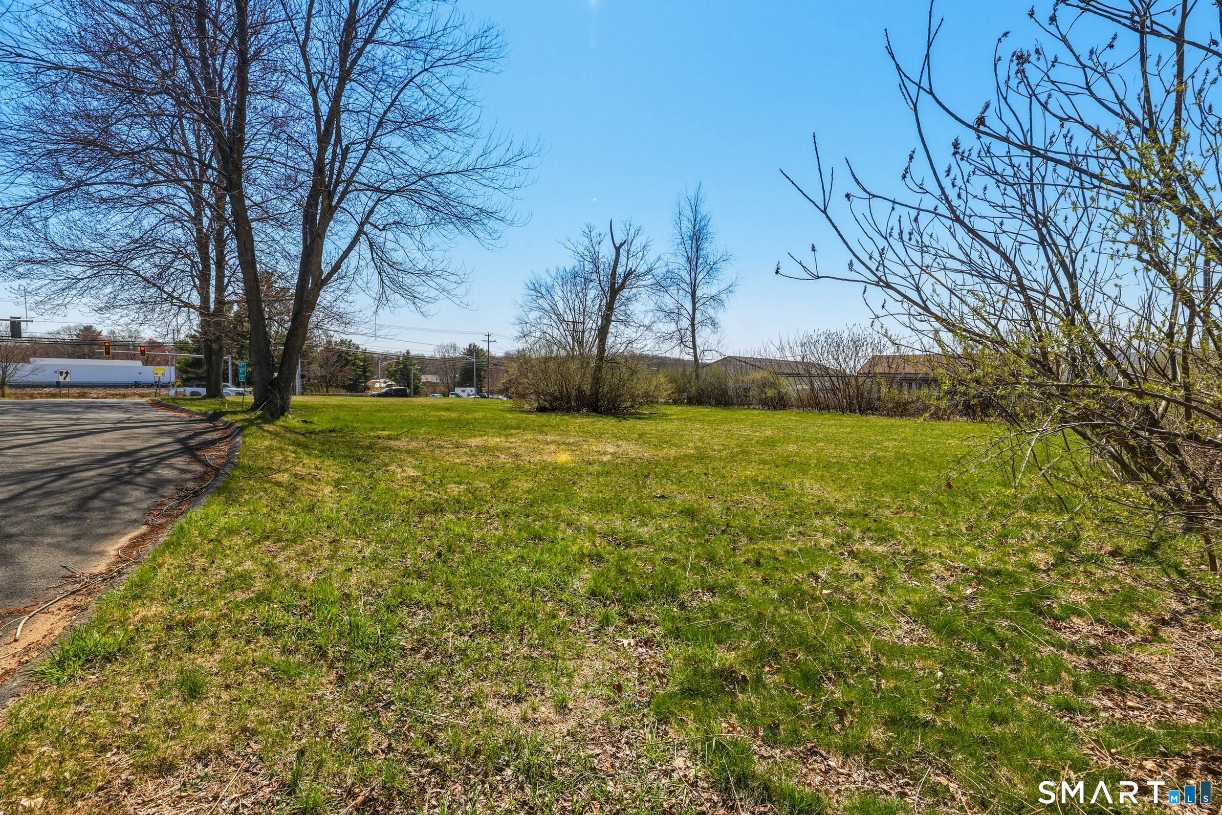 395 Hartford Turnpike photo 6
