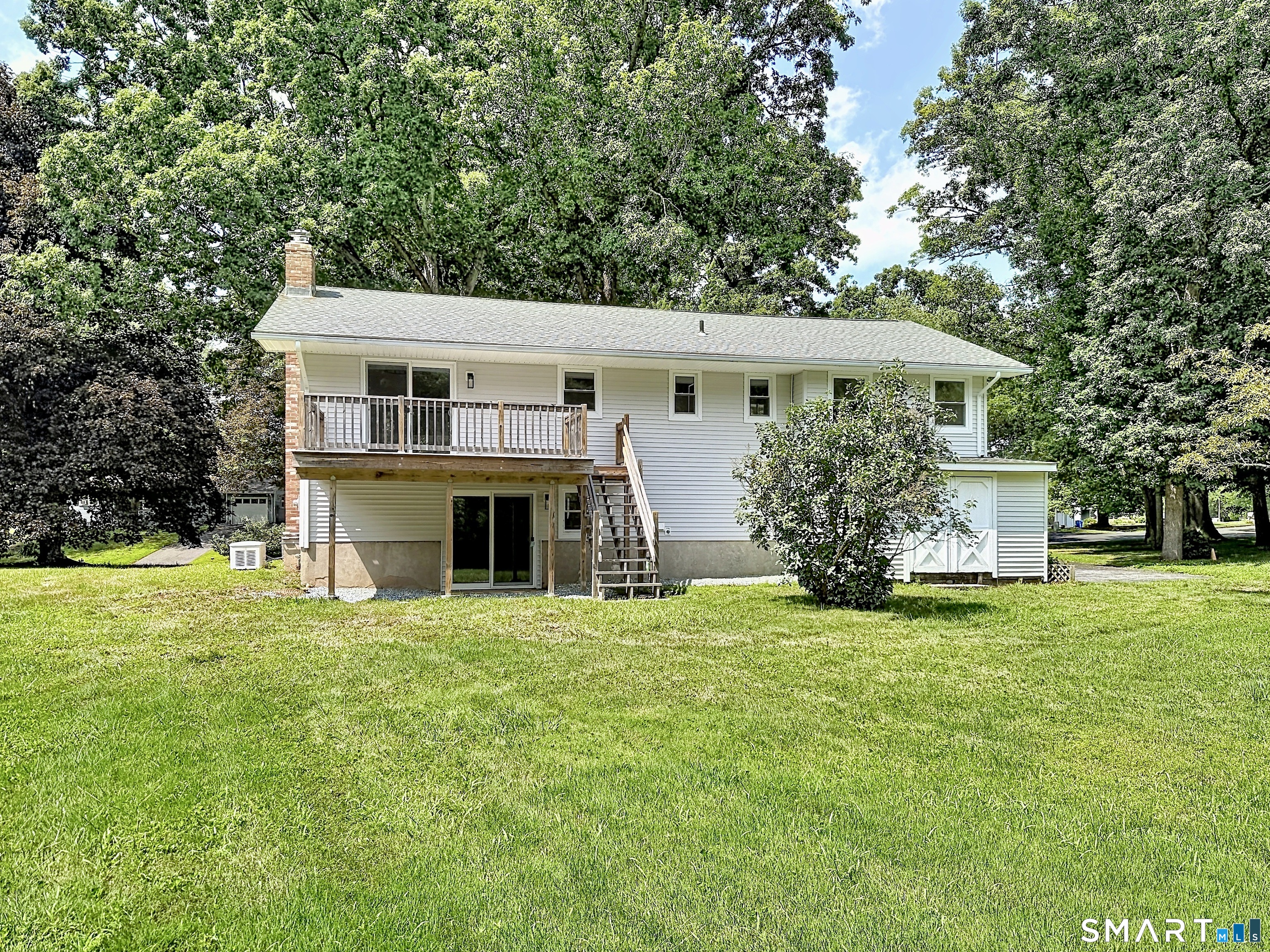 146 Cambridge Drive photo 20