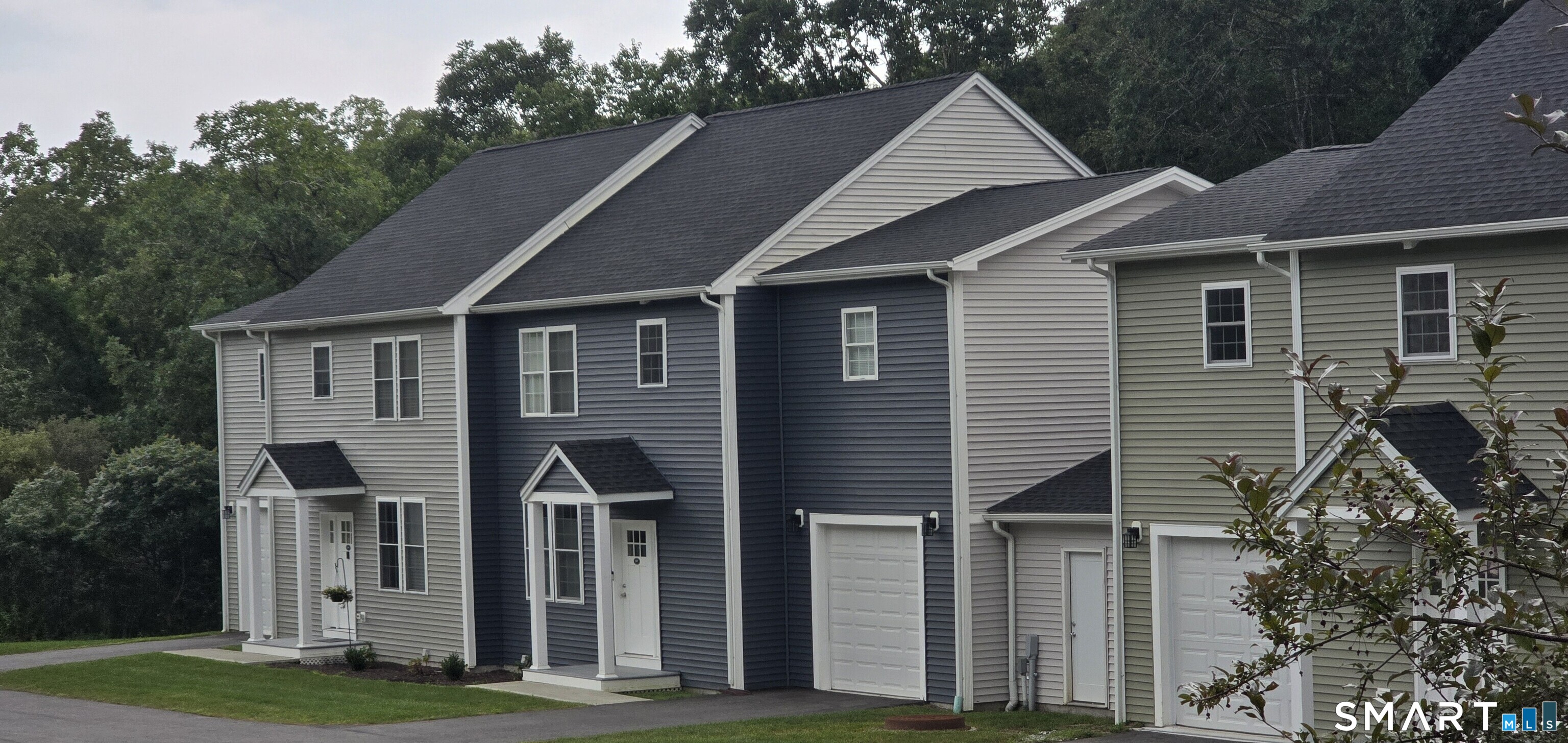 209 Winding Hollow Road