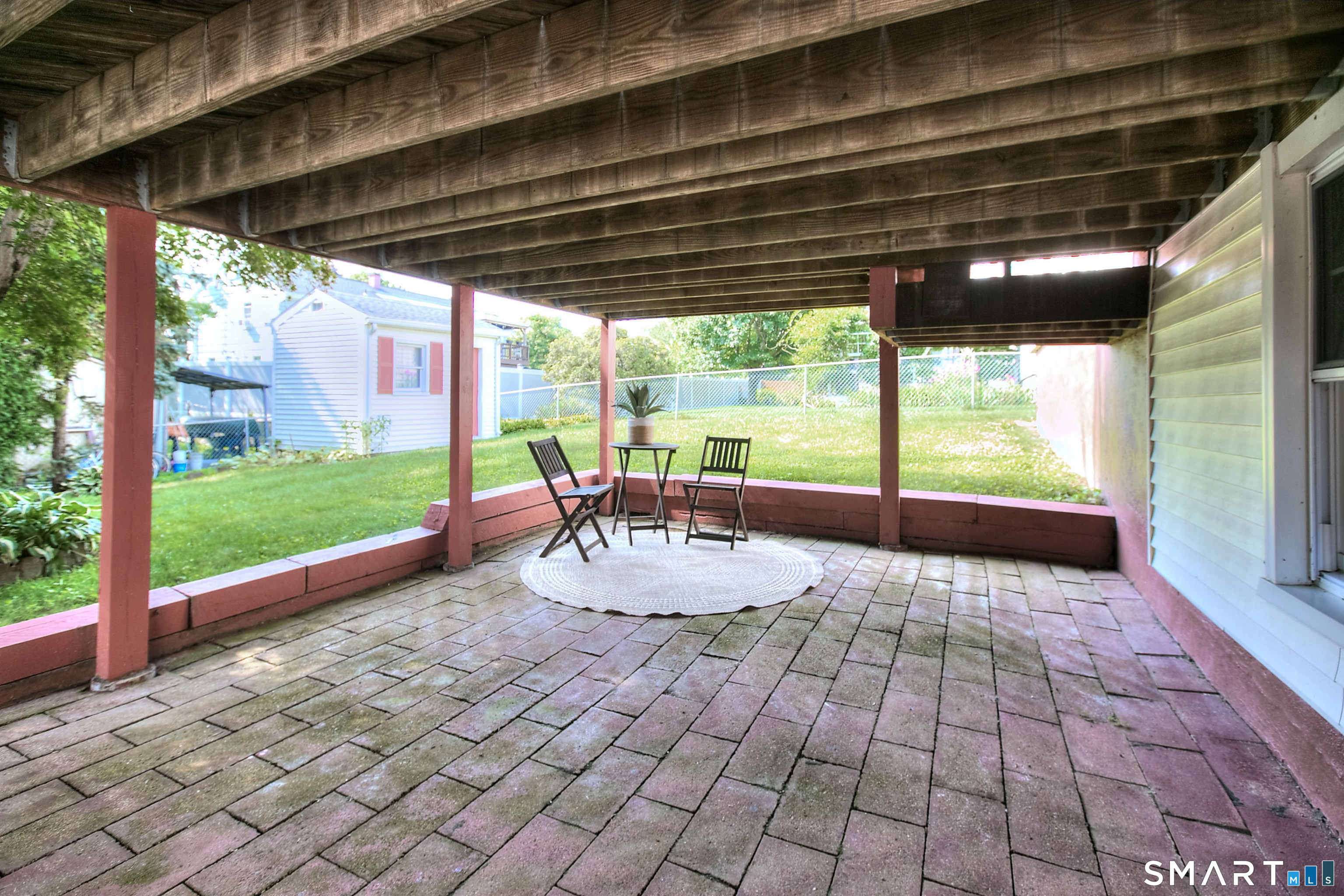 325 Emerald Place photo 38