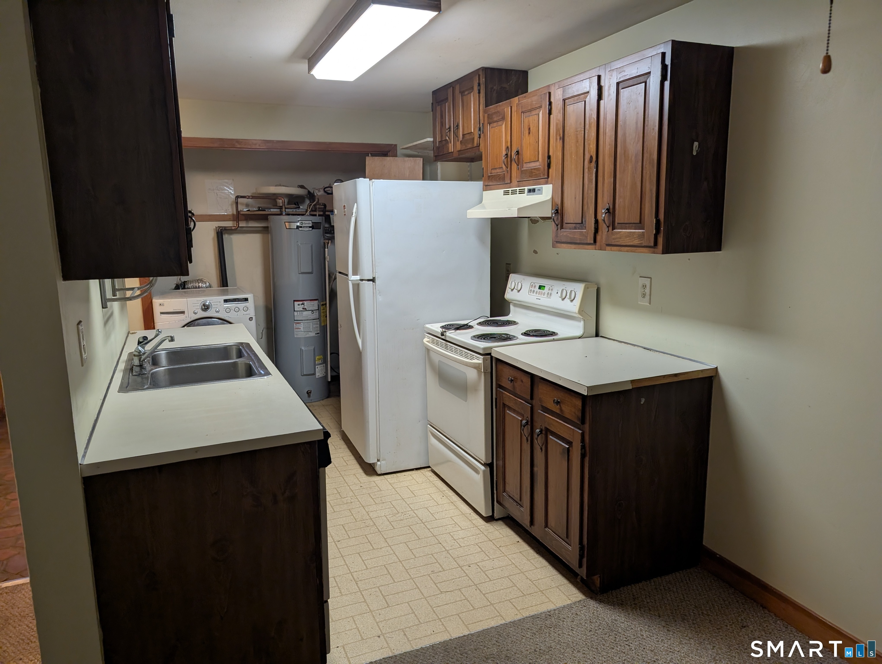 519 Gurleyville Road photo 10