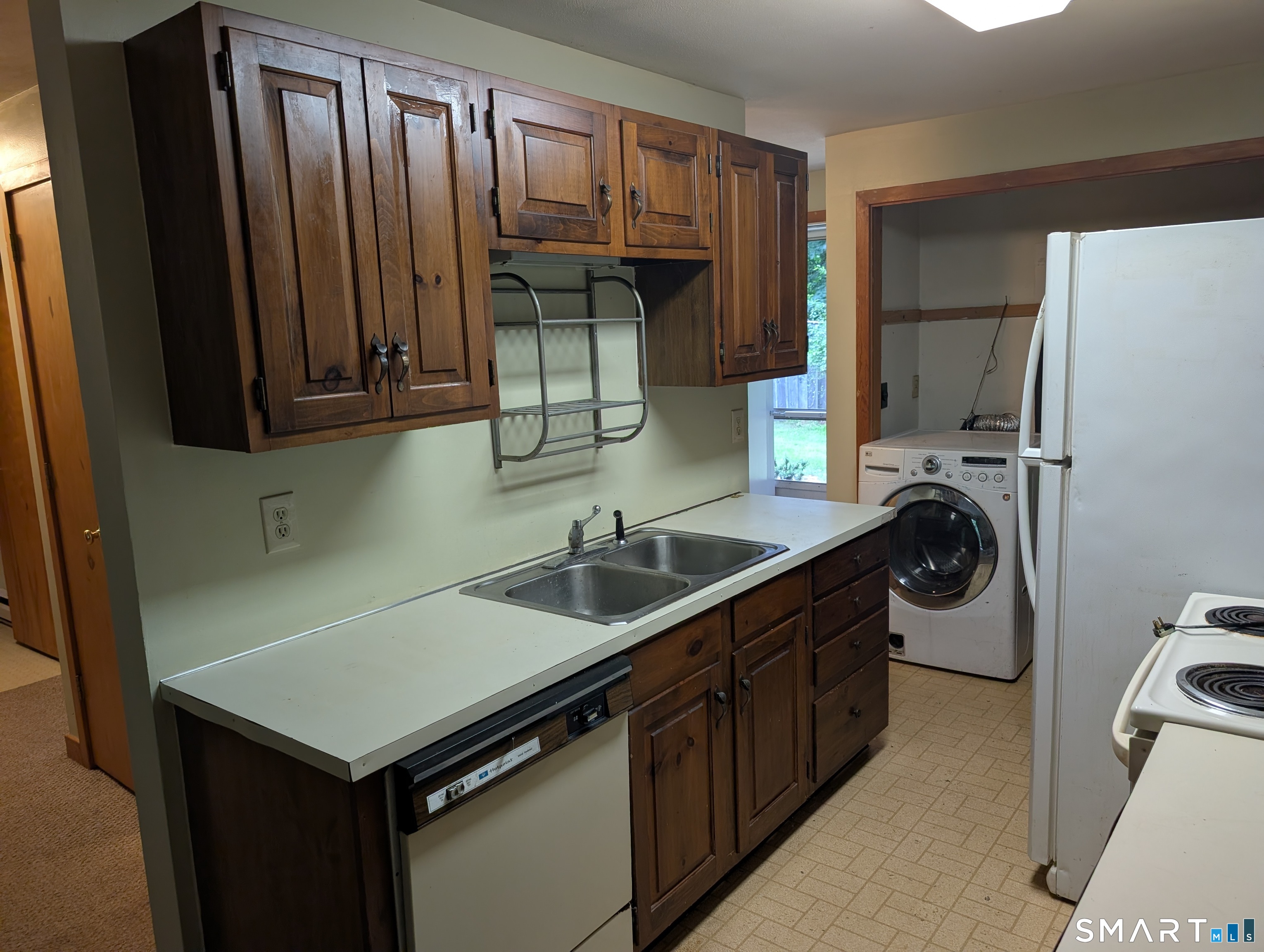 519 Gurleyville Road photo 11