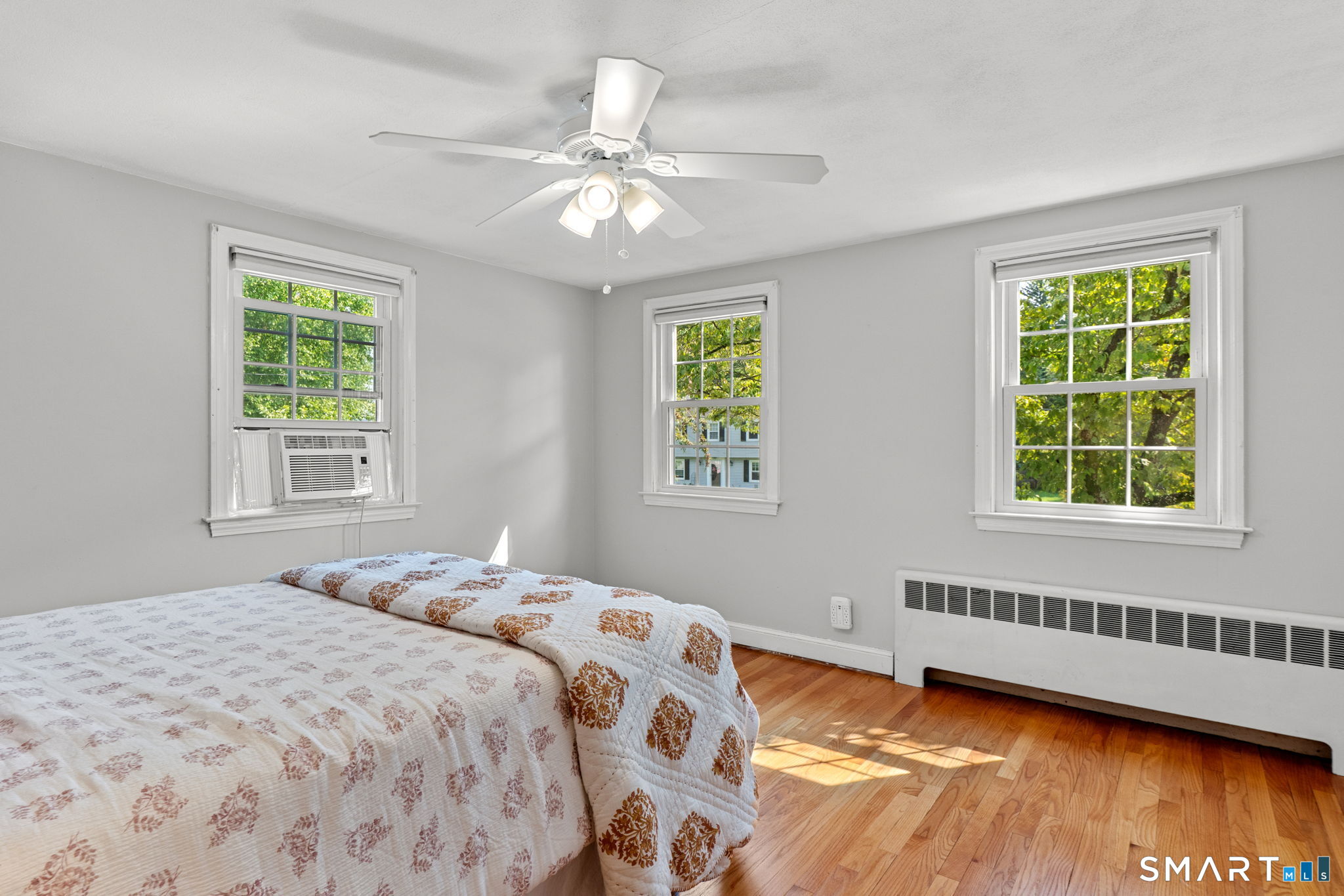 70 Hartwell Road photo 21