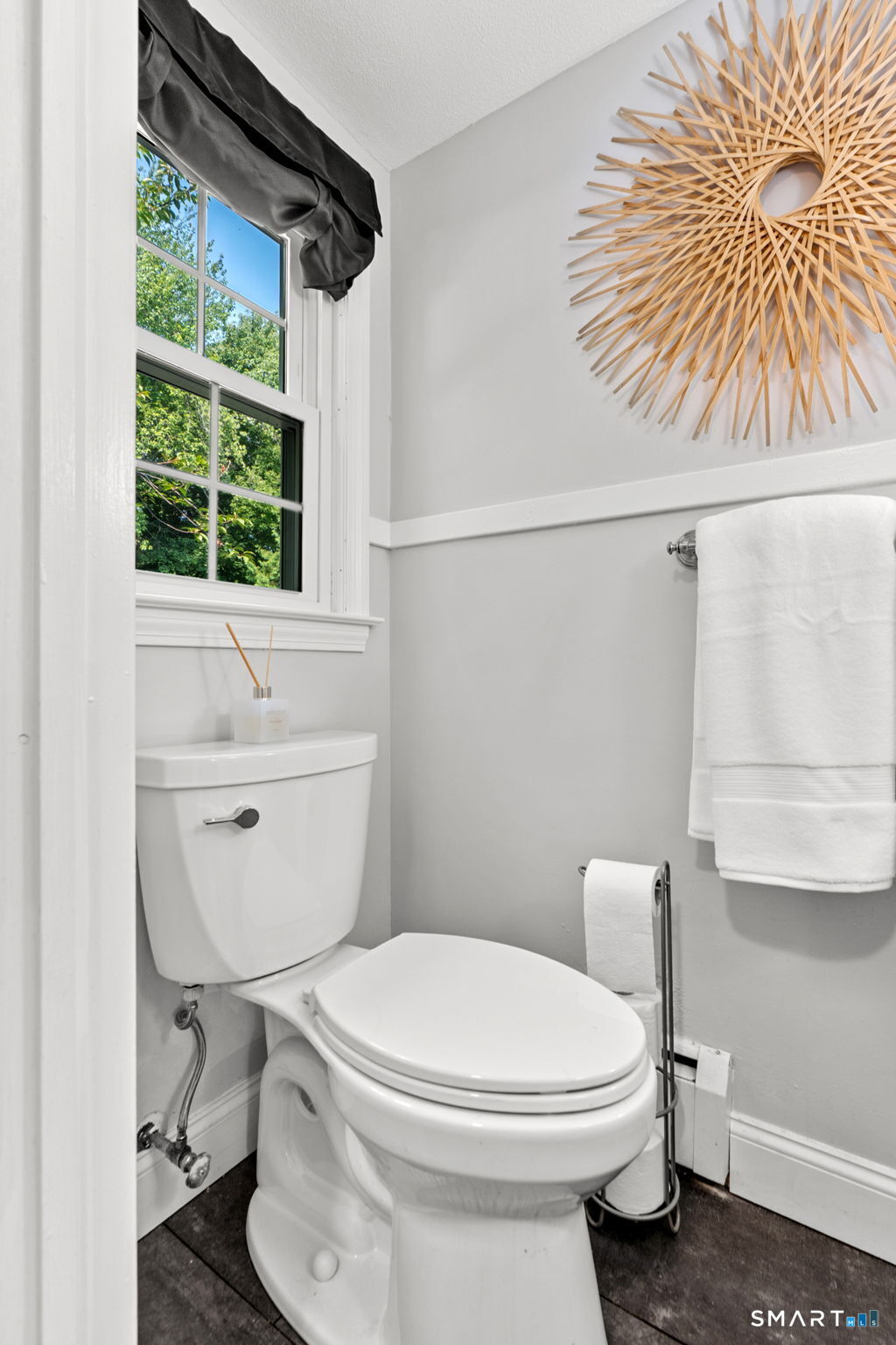 70 Hartwell Road photo 27