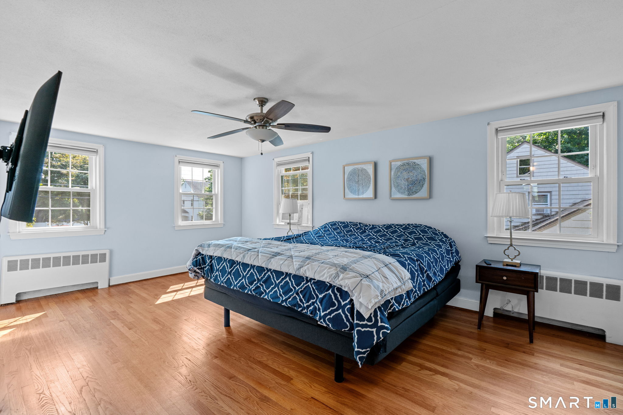 70 Hartwell Road photo 31