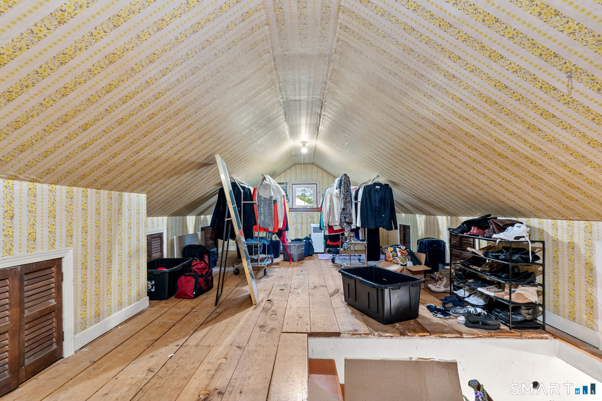 70 Hartwell Road photo 33