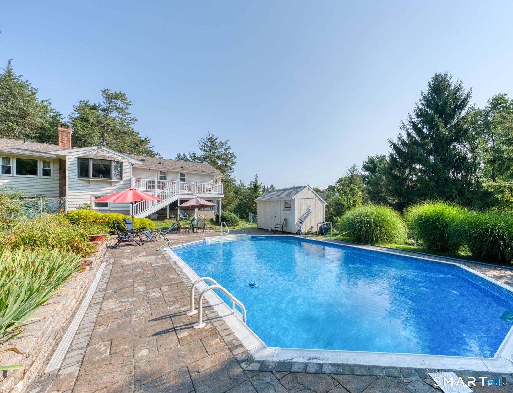 341 Kennedy Road photo 12