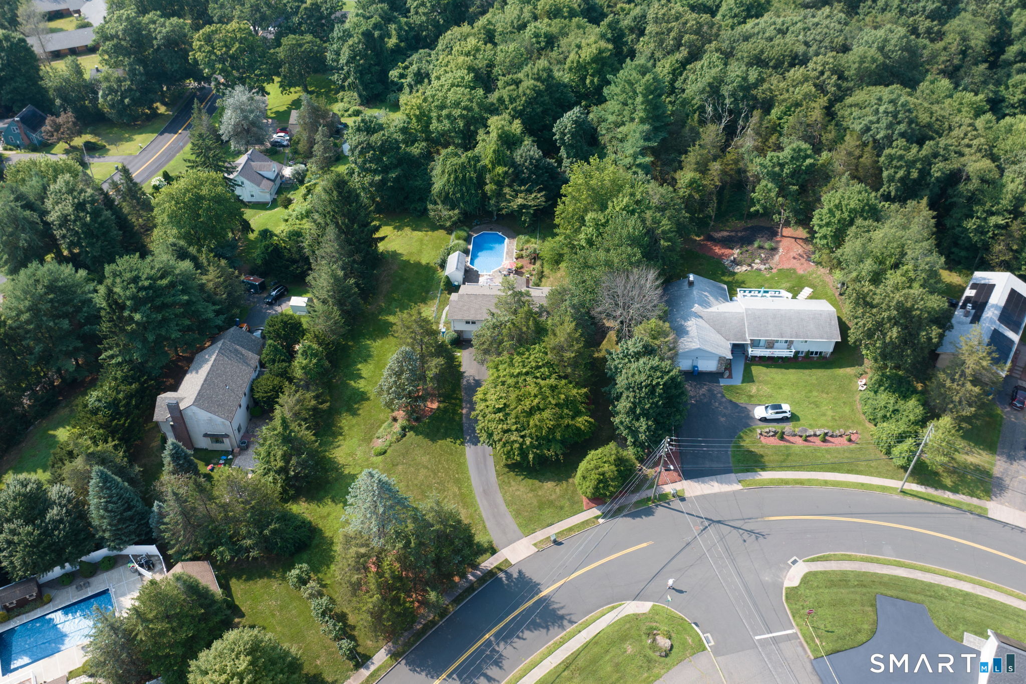 341 Kennedy Road photo 21