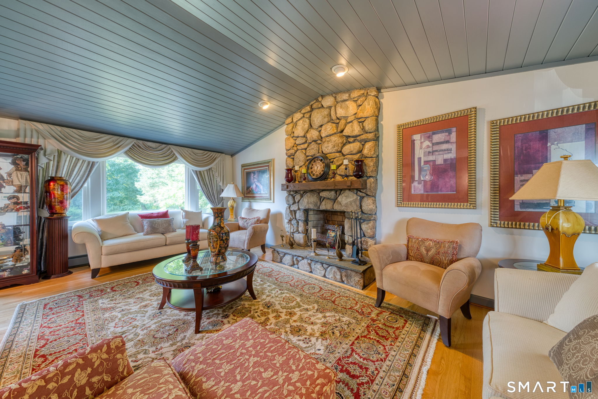 341 Kennedy Road photo 4