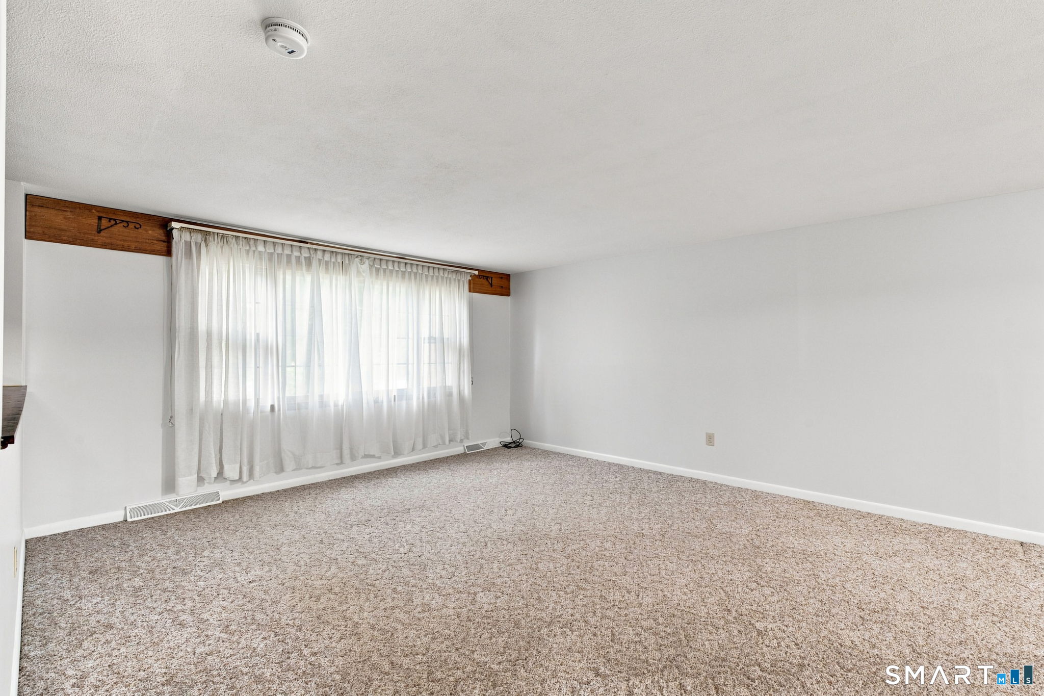 21 Knollwood Road photo 5