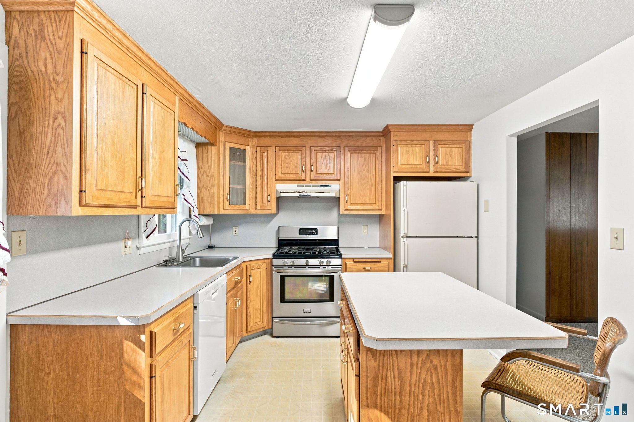 21 Knollwood Road photo 10