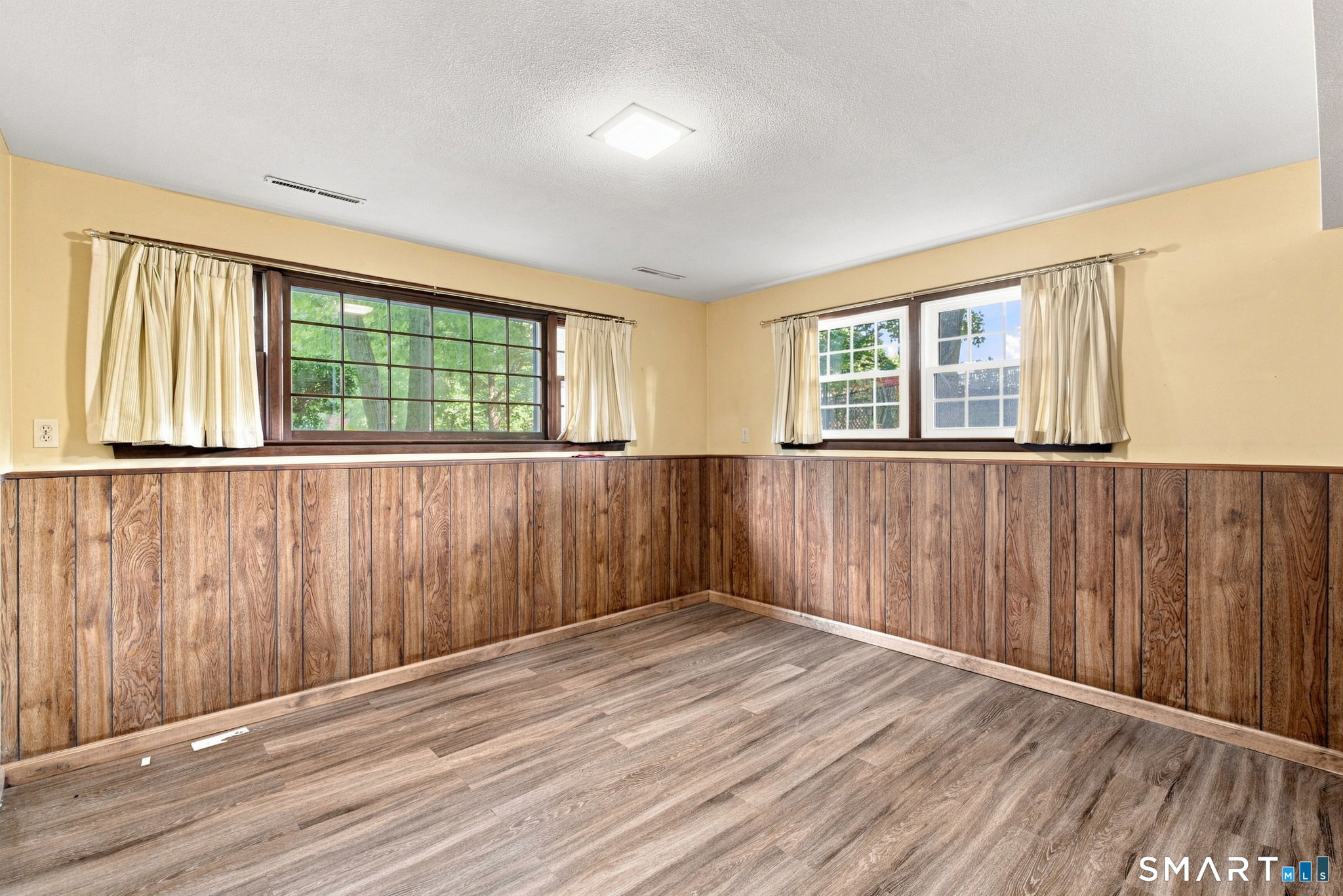 21 Knollwood Road photo 22