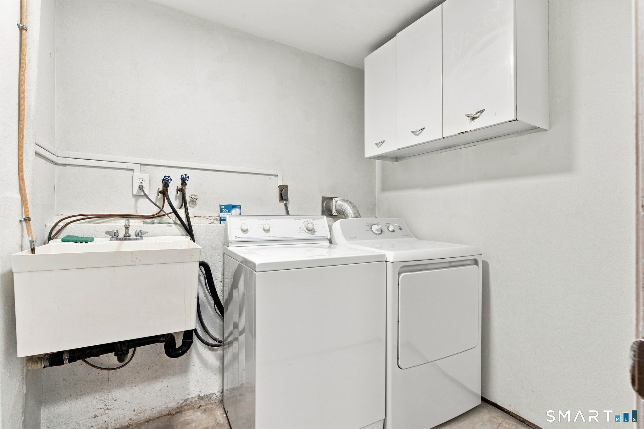 21 Knollwood Road photo 26