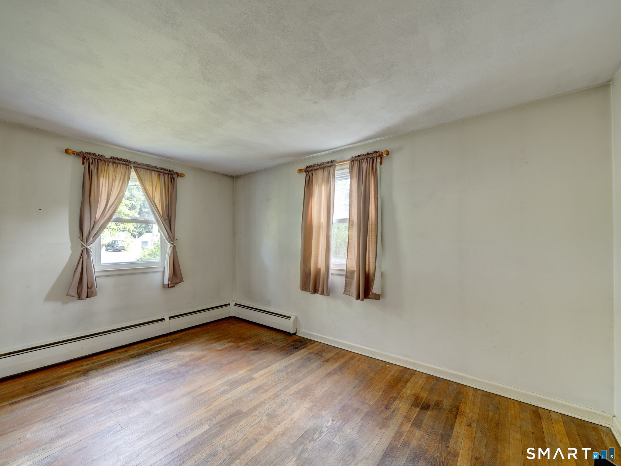 11 Forest Lane photo 14