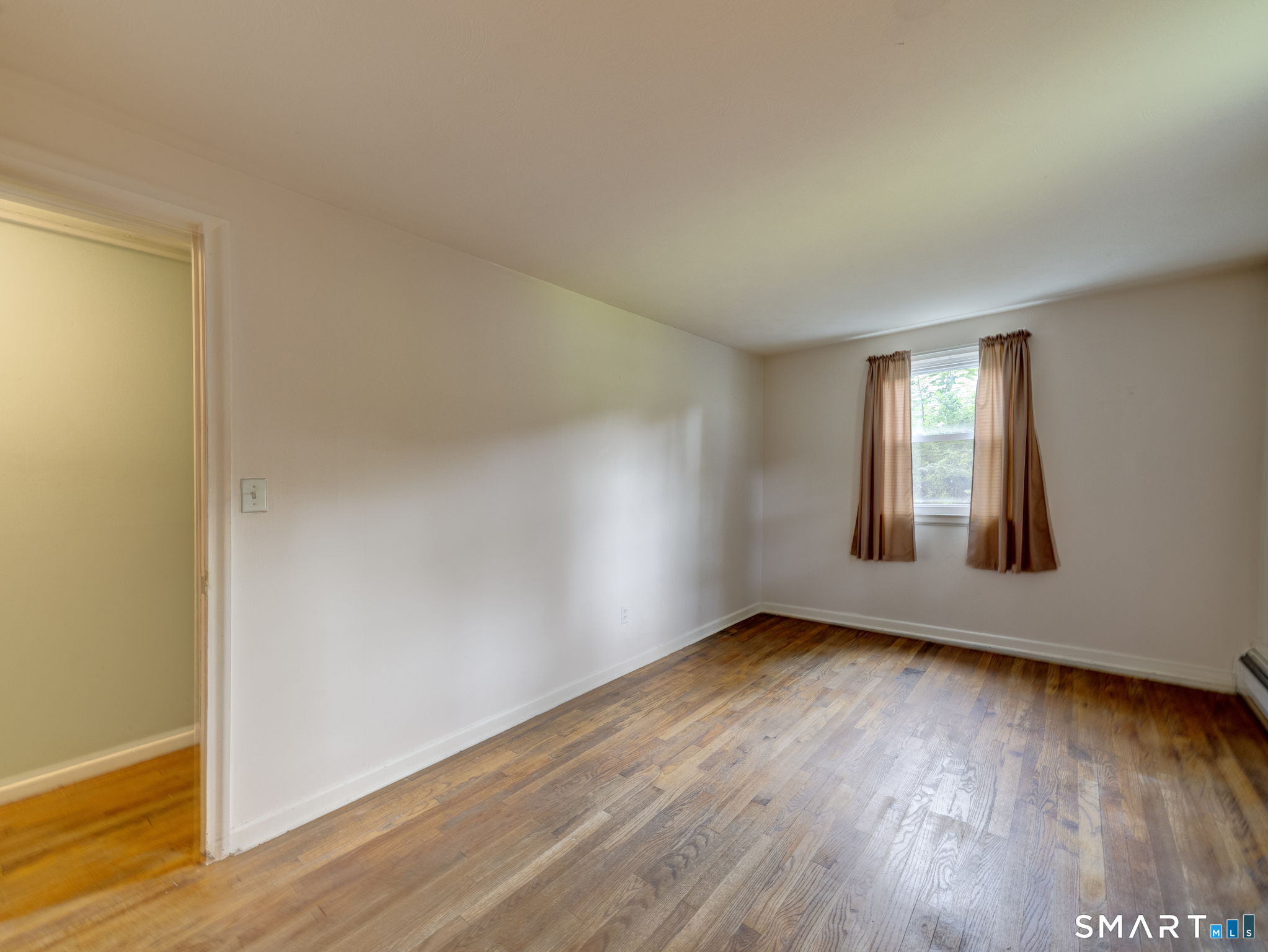 11 Forest Lane photo 18