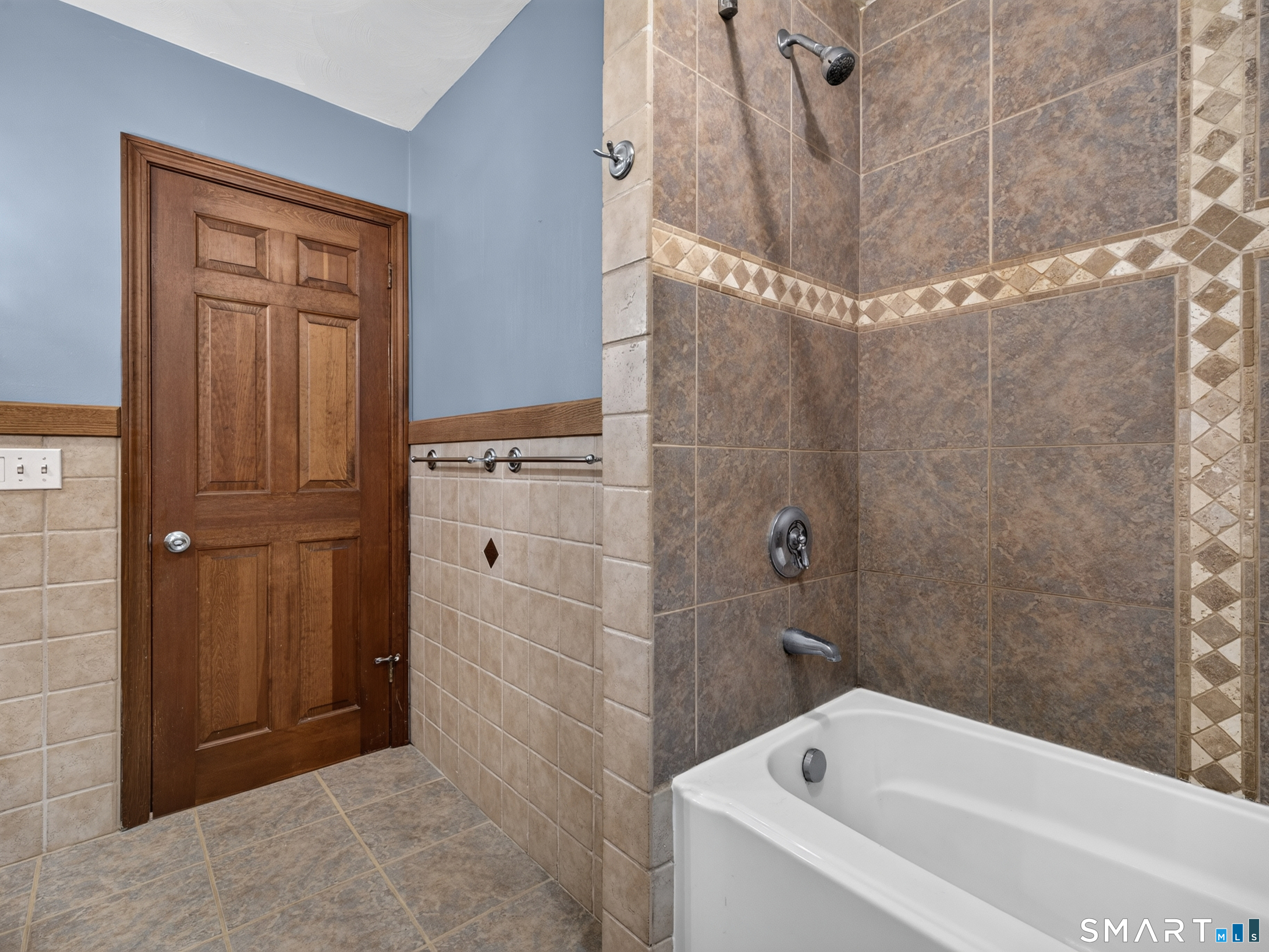 7 Friar Tuck Drive photo 25