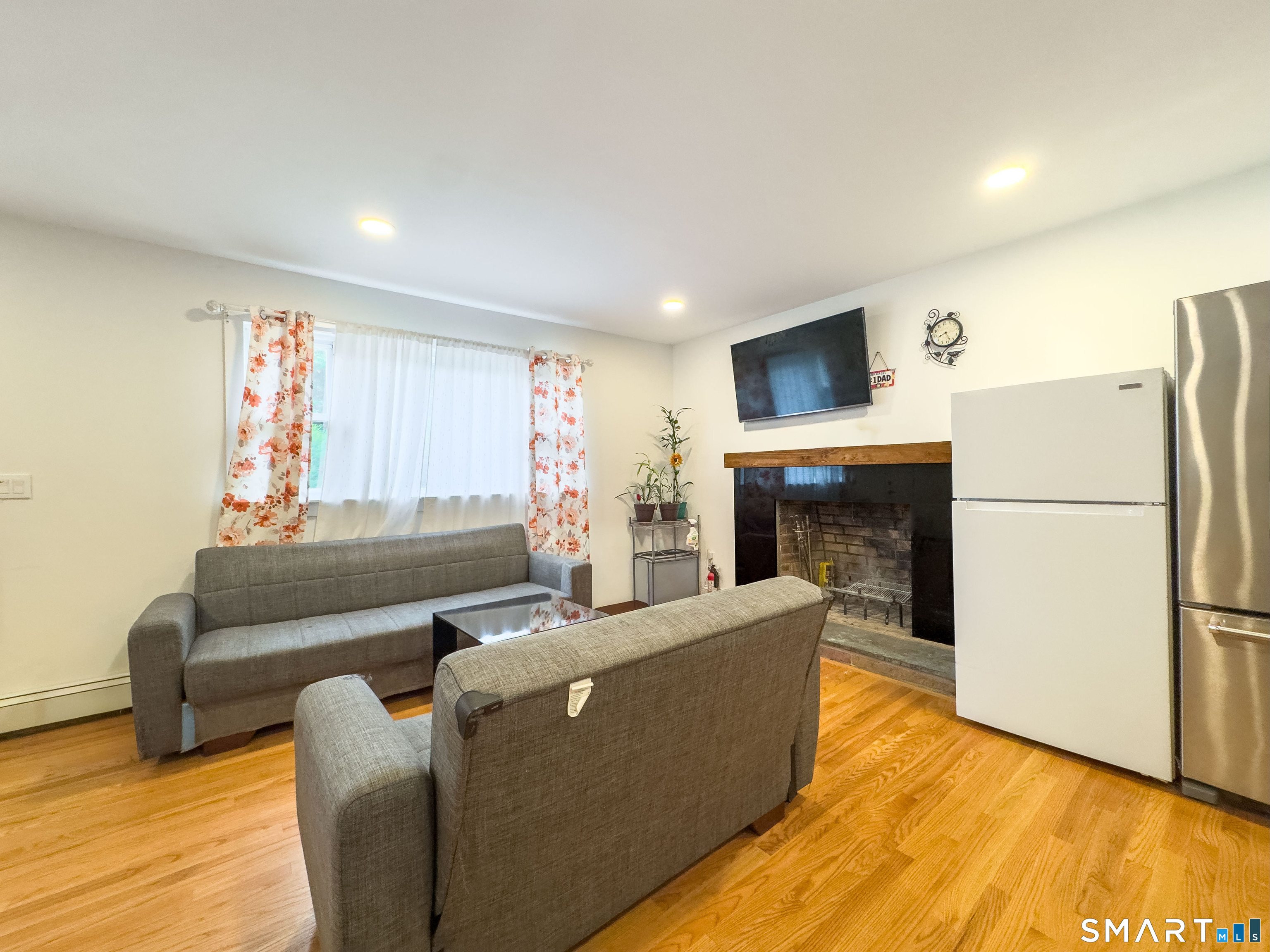 26 Mabel Avenue photo 10